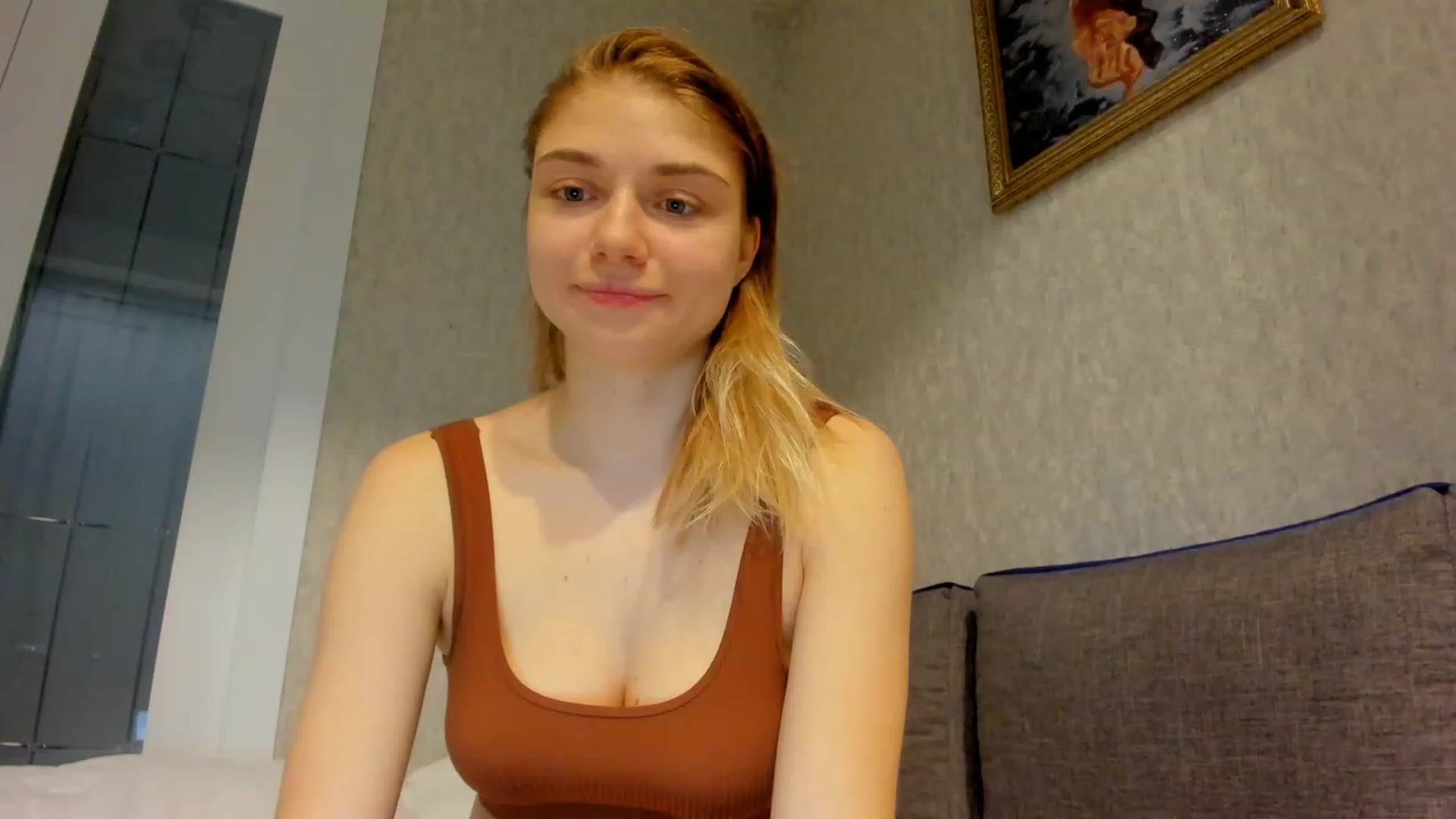 Gallery image thumbnail from Make_my_Luck's myfreecams stream on, 05/13/2023, 20:49 image 16 of 20