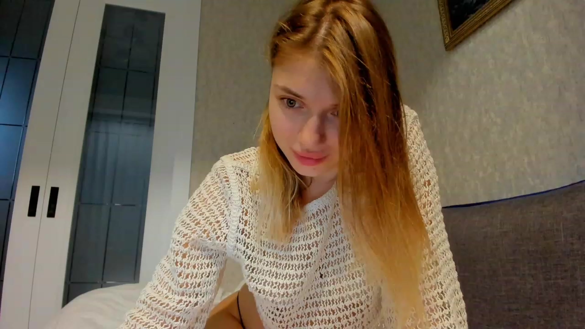 Gallery image thumbnail from Make_my_Luck's myfreecams stream on, 05/17/2023, 20:49 image 17 of 20