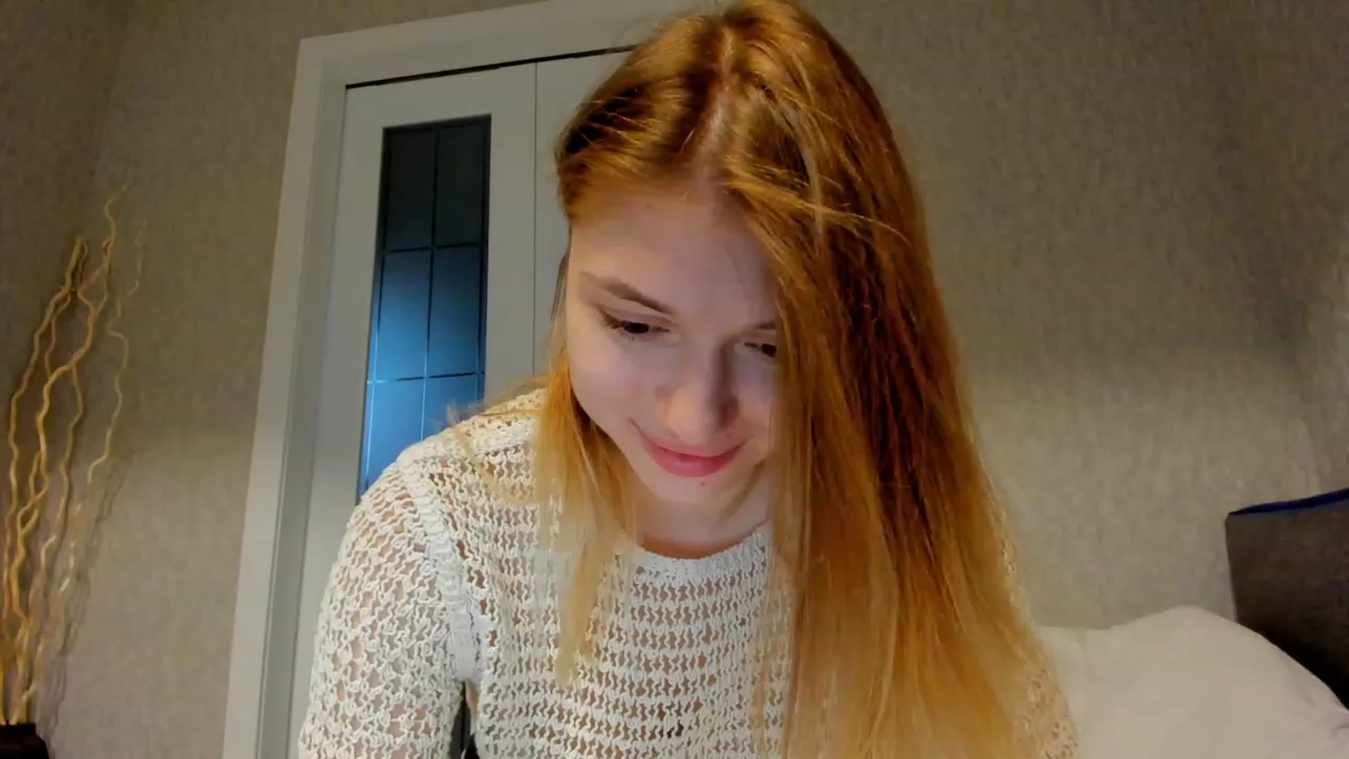Gallery image thumbnail from Make_my_Luck's myfreecams stream on, 05/17/2023, 20:49 image 4 of 20
