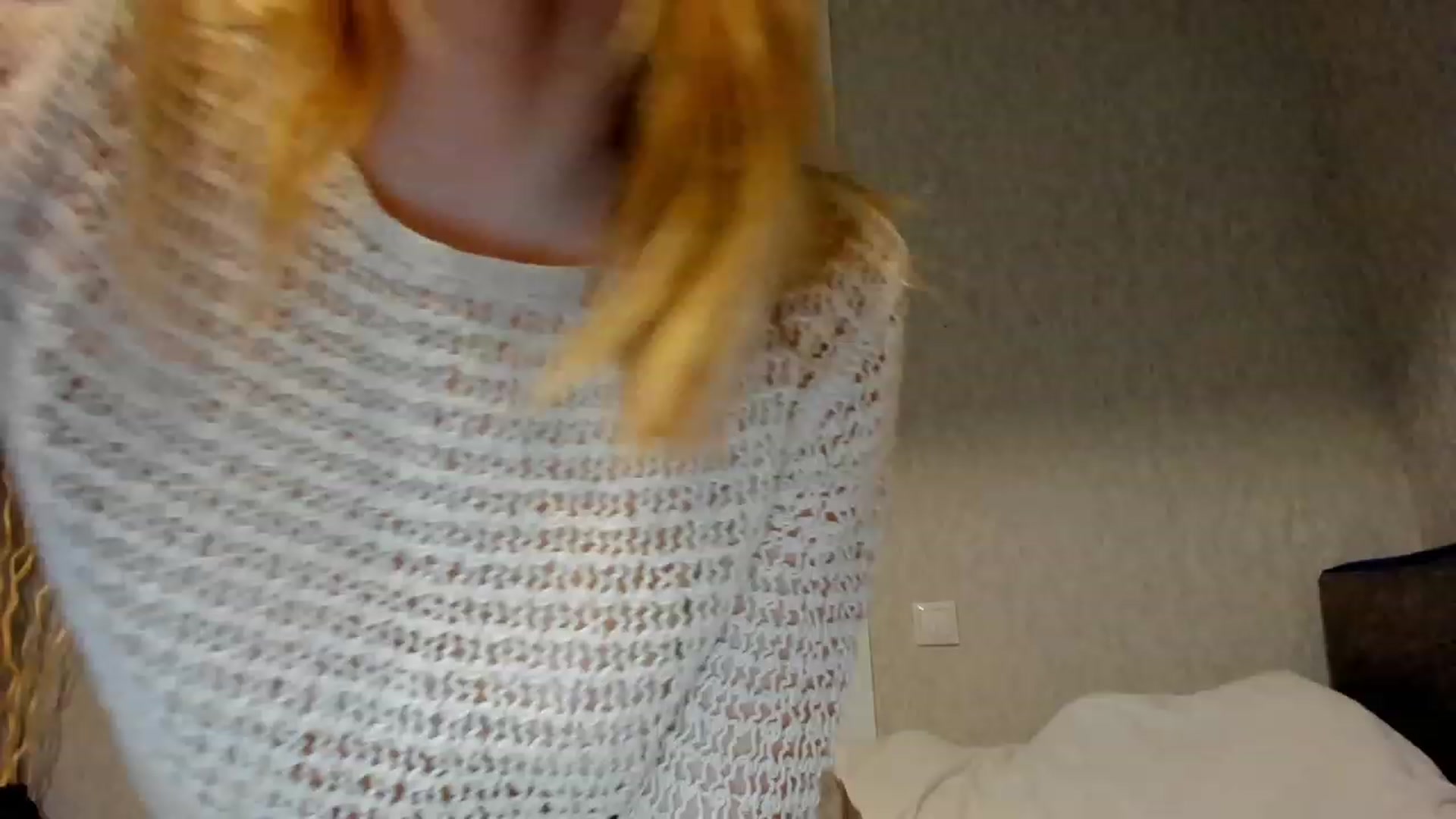 Gallery image thumbnail from Make_my_Luck's myfreecams stream on, 05/17/2023, 20:49 image 6 of 20