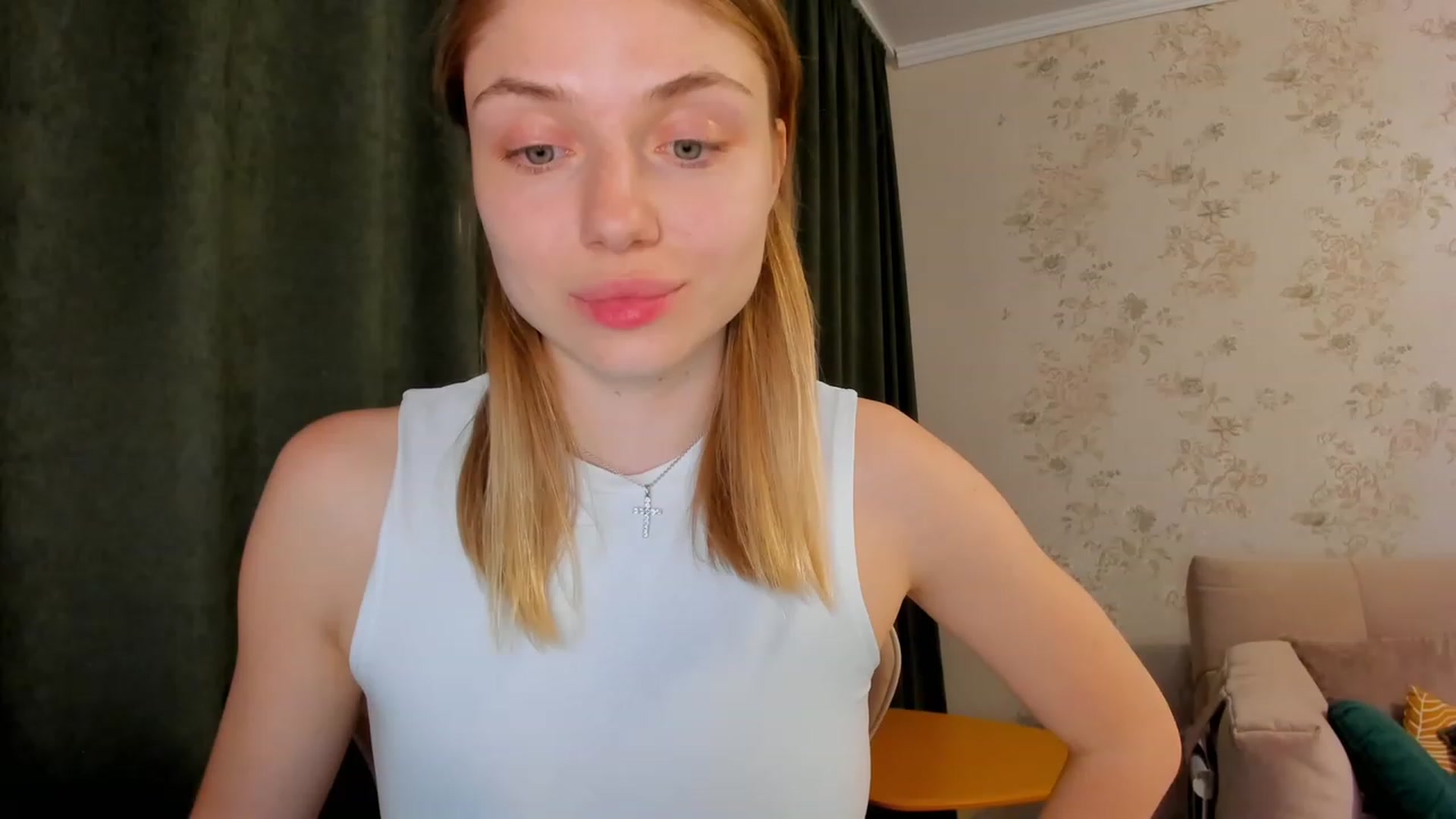 Gallery image thumbnail from Make_my_Luck's myfreecams stream on, 05/24/2023, 20:39 image 10 of 20
