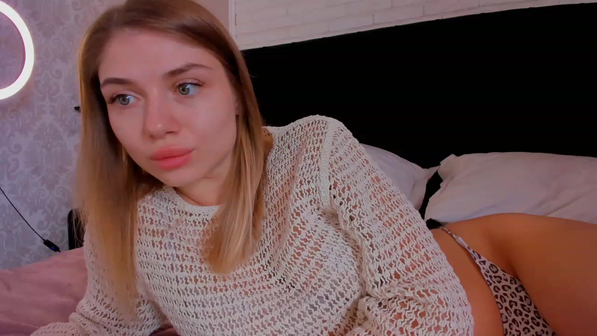 Gallery image thumbnail from Make_my_Luck's myfreecams stream on, 06/05/2023, 08:02 image 12 of 20