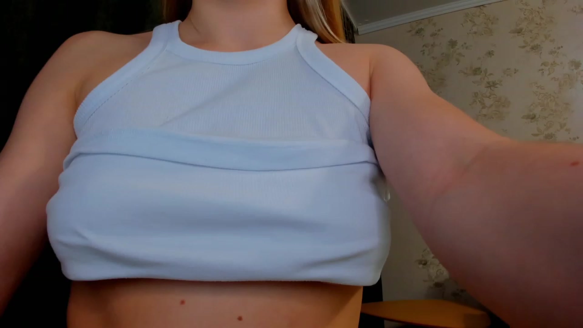 Gallery image thumbnail from Make_my_Luck's myfreecams stream on, 06/06/2023, 19:37 image 17 of 20