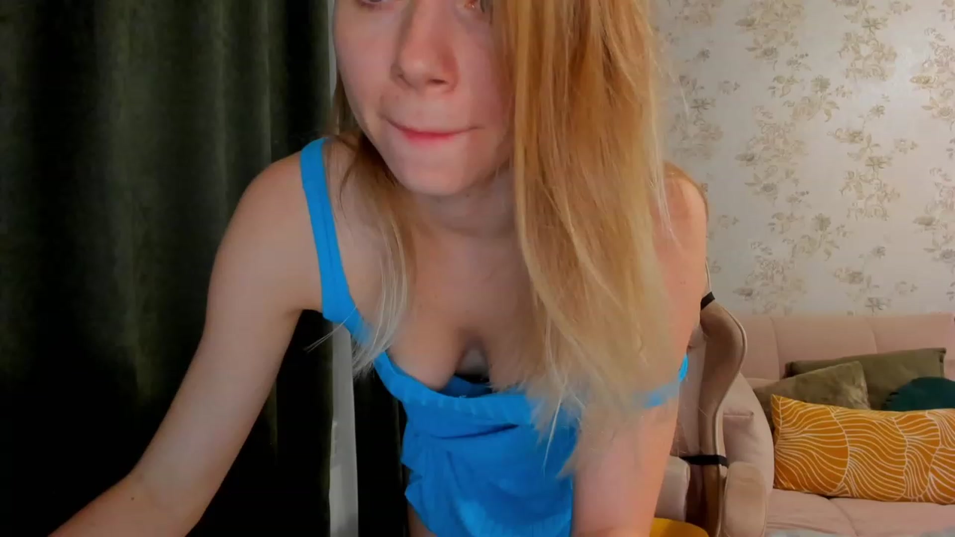 Gallery image thumbnail from Make_my_Luck's myfreecams stream on, 06/22/2023, 19:19 image 19 of 20