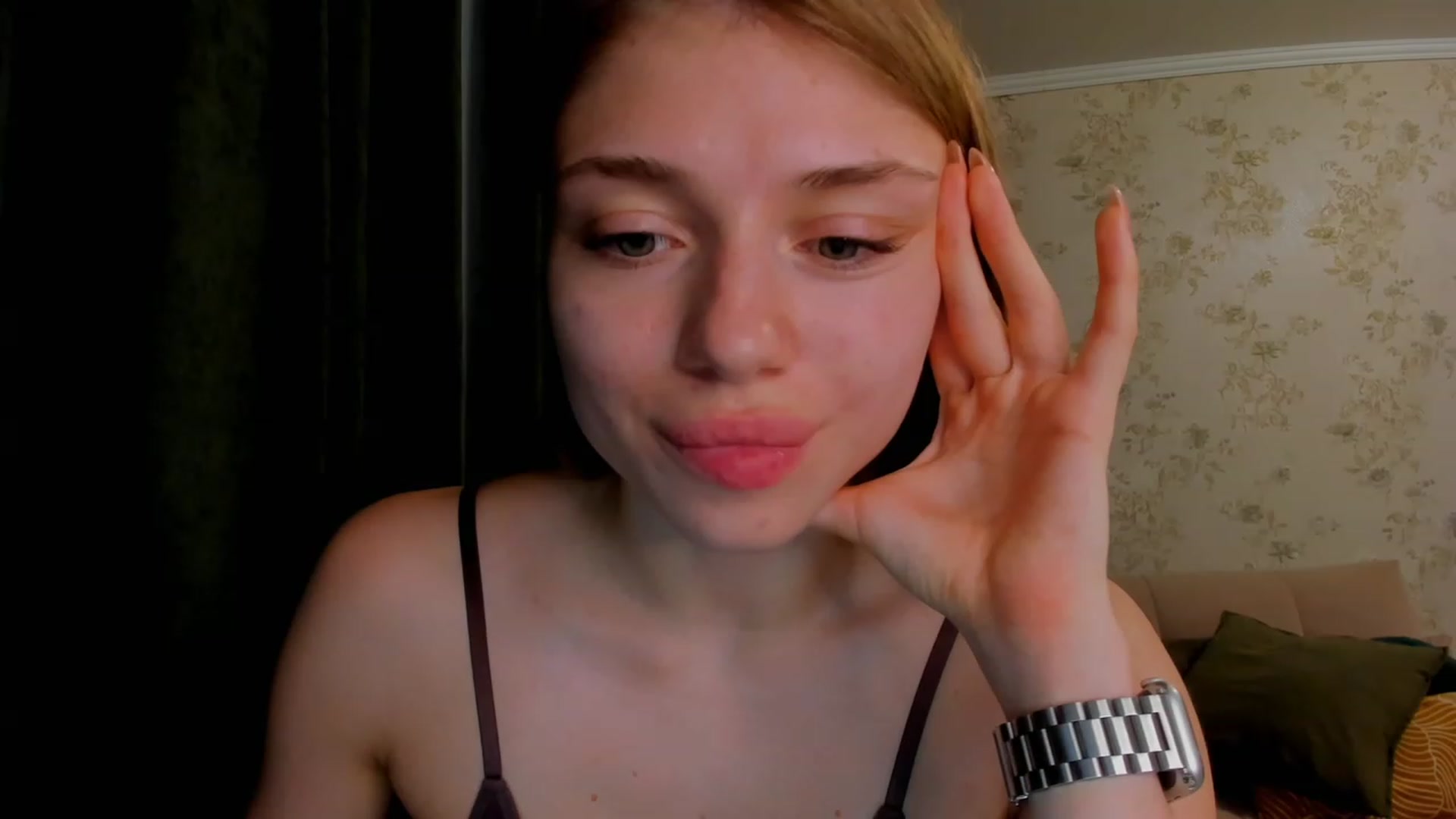 Gallery image thumbnail from Make_my_Luck's myfreecams stream on, 07/09/2023, 19:38 image 14 of 20
