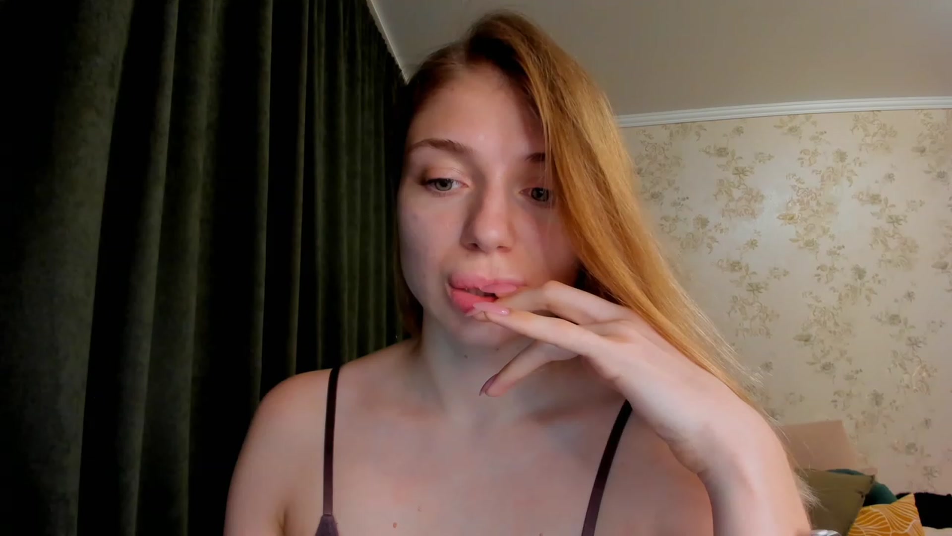 Gallery image thumbnail from Make_my_Luck's myfreecams stream on, 07/09/2023, 19:38 image 3 of 20