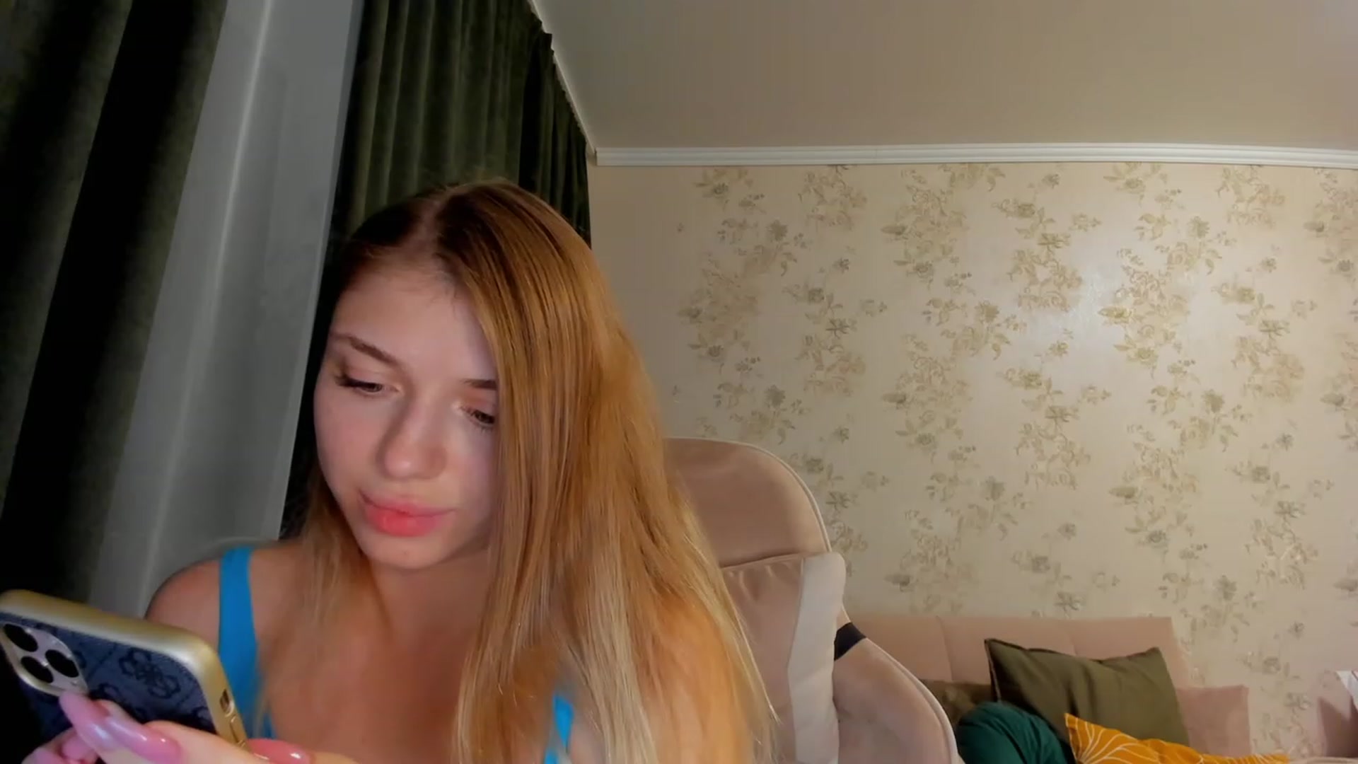 Gallery image thumbnail from Make_my_Luck's myfreecams stream on, 07/10/2023, 19:59 image 2 of 20