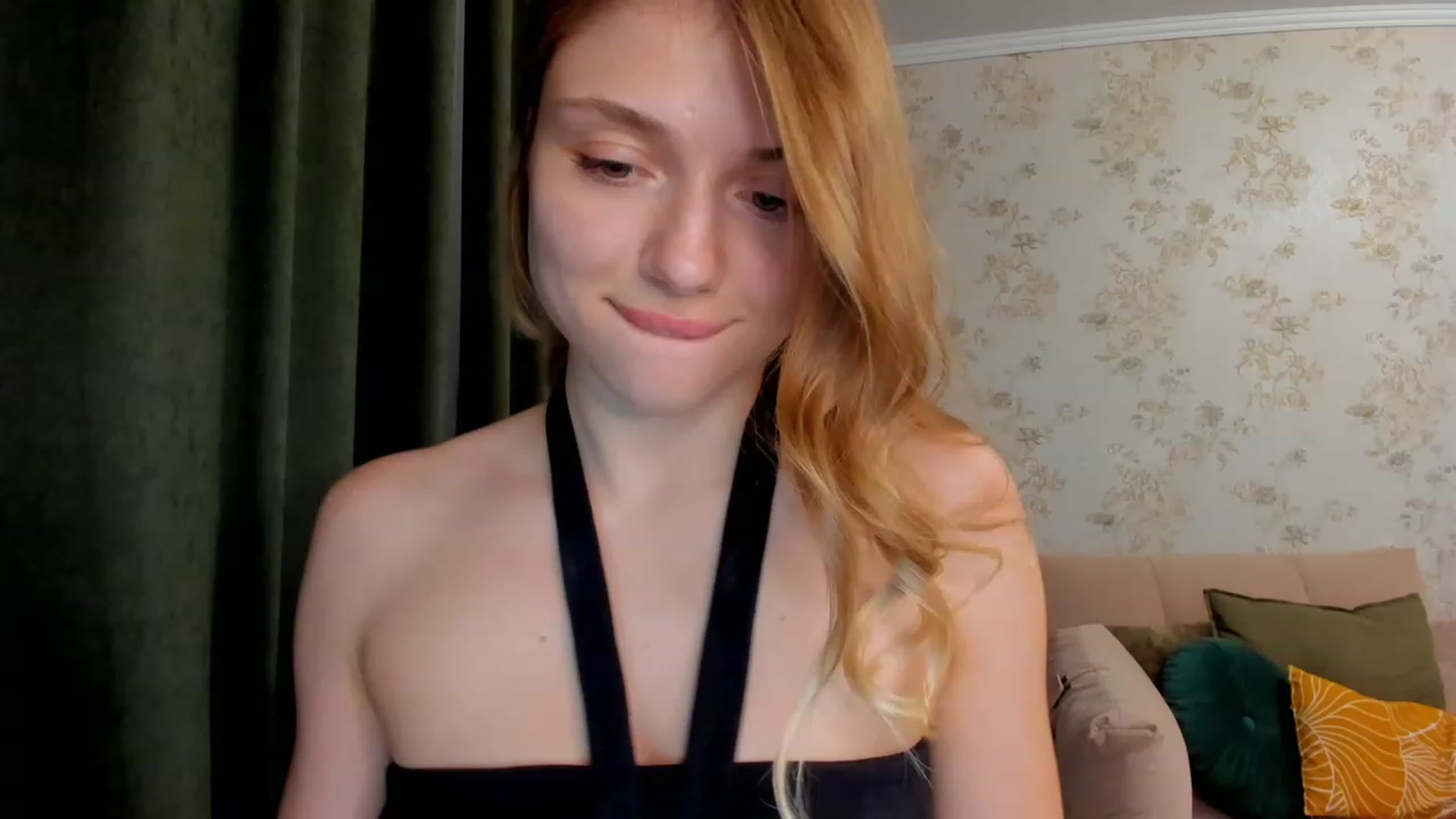 Gallery image thumbnail from Make_my_Luck's myfreecams stream on, 07/12/2023, 20:28 image 1 of 20