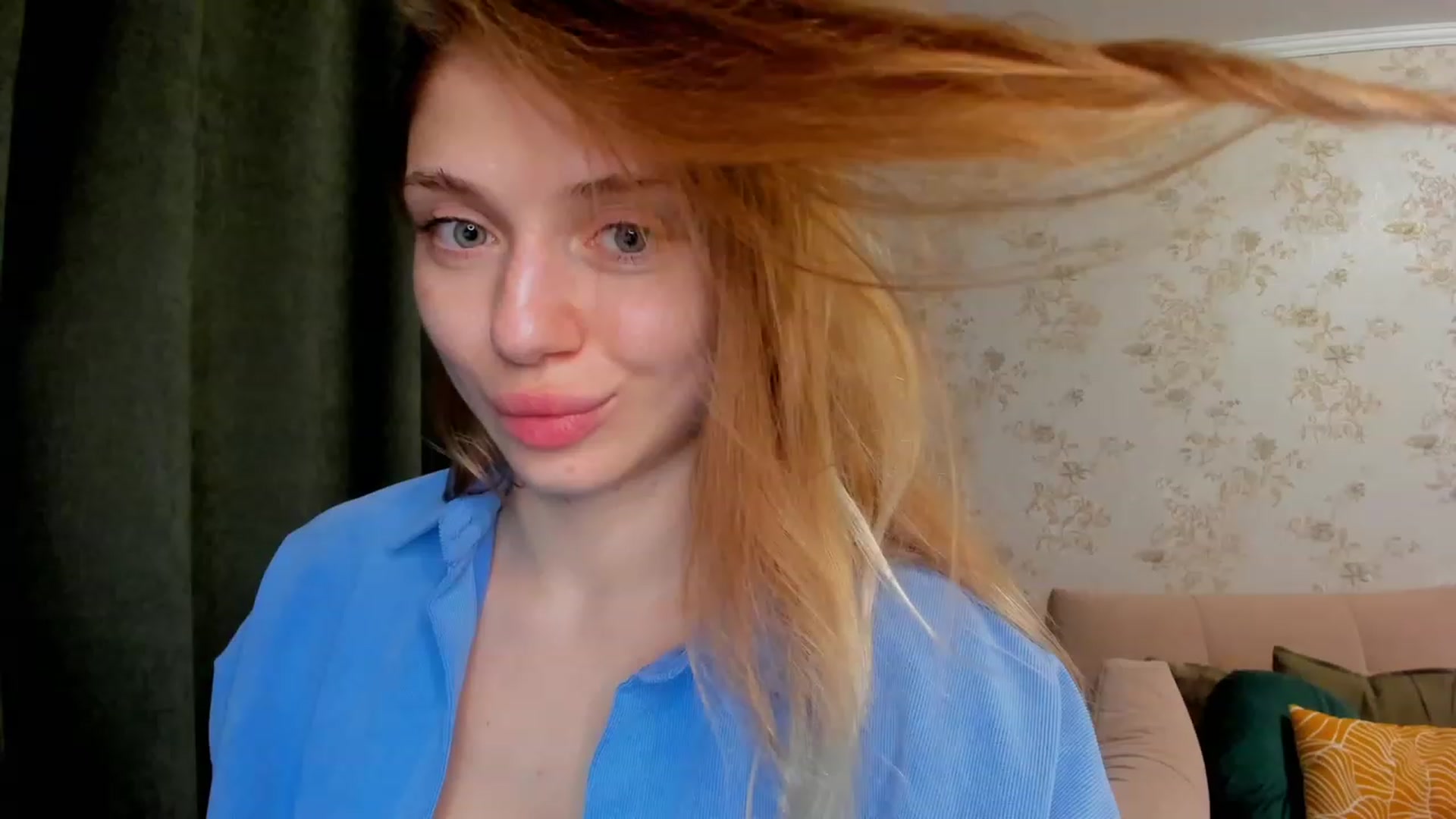 Gallery image thumbnail from Make_my_Luck's myfreecams stream on, 07/14/2023, 20:17 image 11 of 20