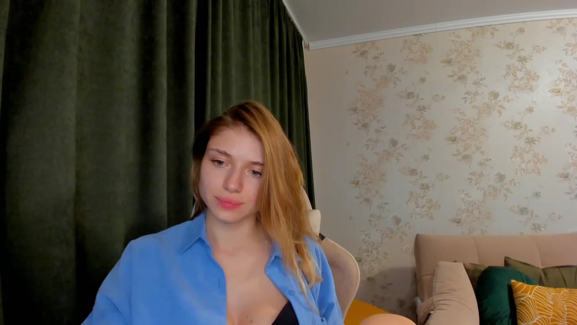 Gallery image thumbnail from Make_my_Luck's myfreecams stream on, 07/14/2023, 20:17 image 19 of 20