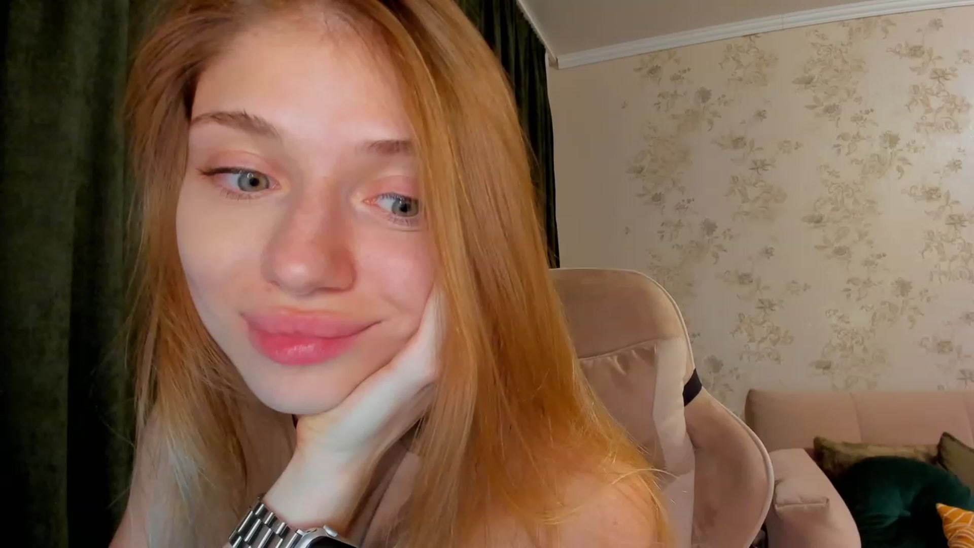 Gallery image thumbnail from Make_my_Luck's myfreecams stream on, 07/15/2023, 22:40 image 10 of 20