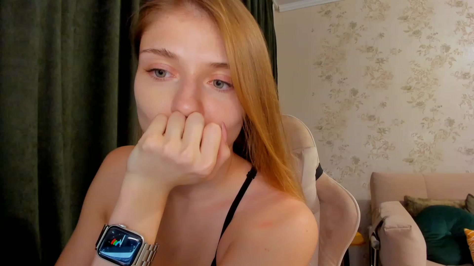 Gallery image thumbnail from Make_my_Luck's myfreecams stream on, 07/15/2023, 22:40 image 14 of 20