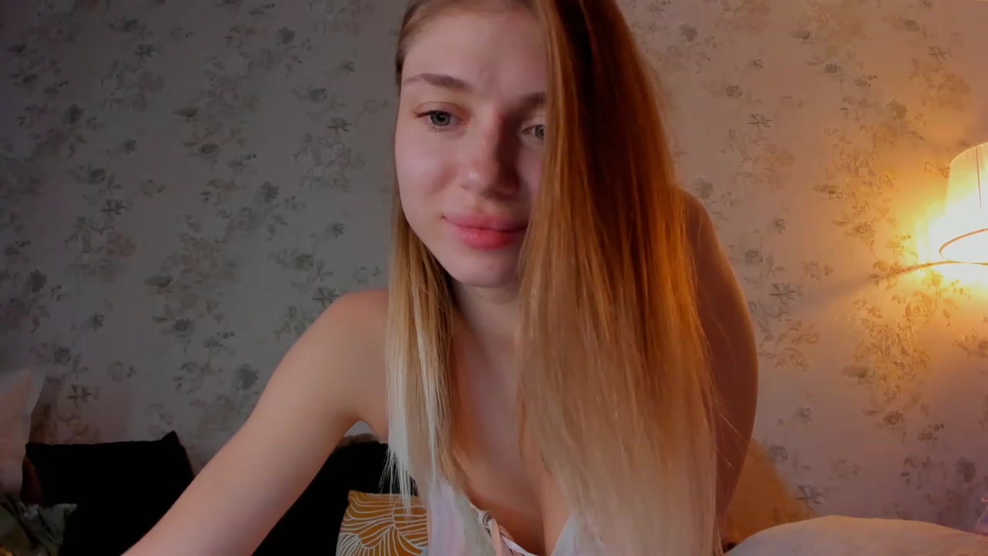 Gallery image thumbnail from Make_my_Luck's myfreecams stream on, 07/18/2023, 14:02 image 1 of 20