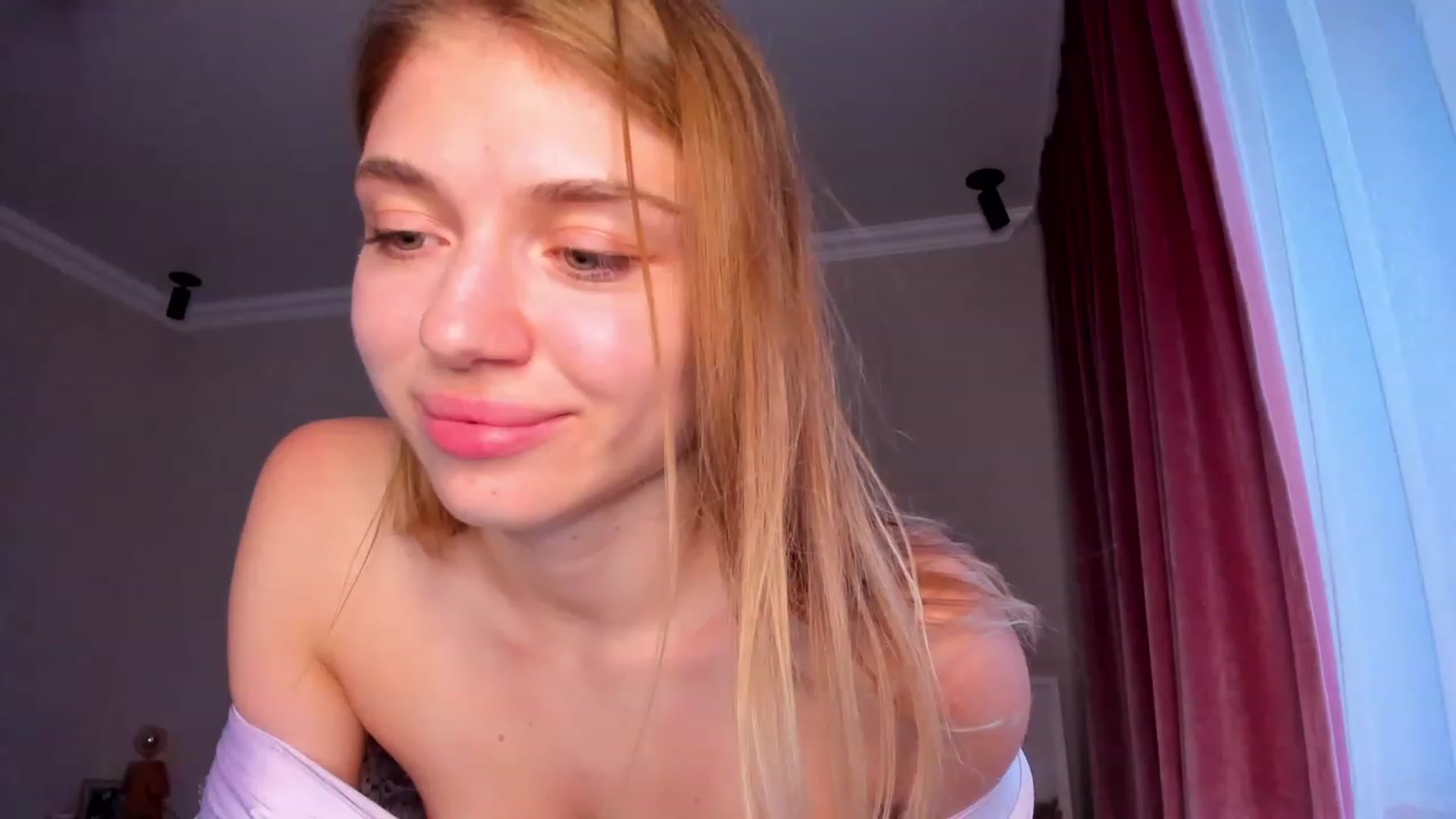 Gallery image thumbnail from Make_my_Luck's myfreecams stream on, 07/29/2023, 17:07 image 17 of 20