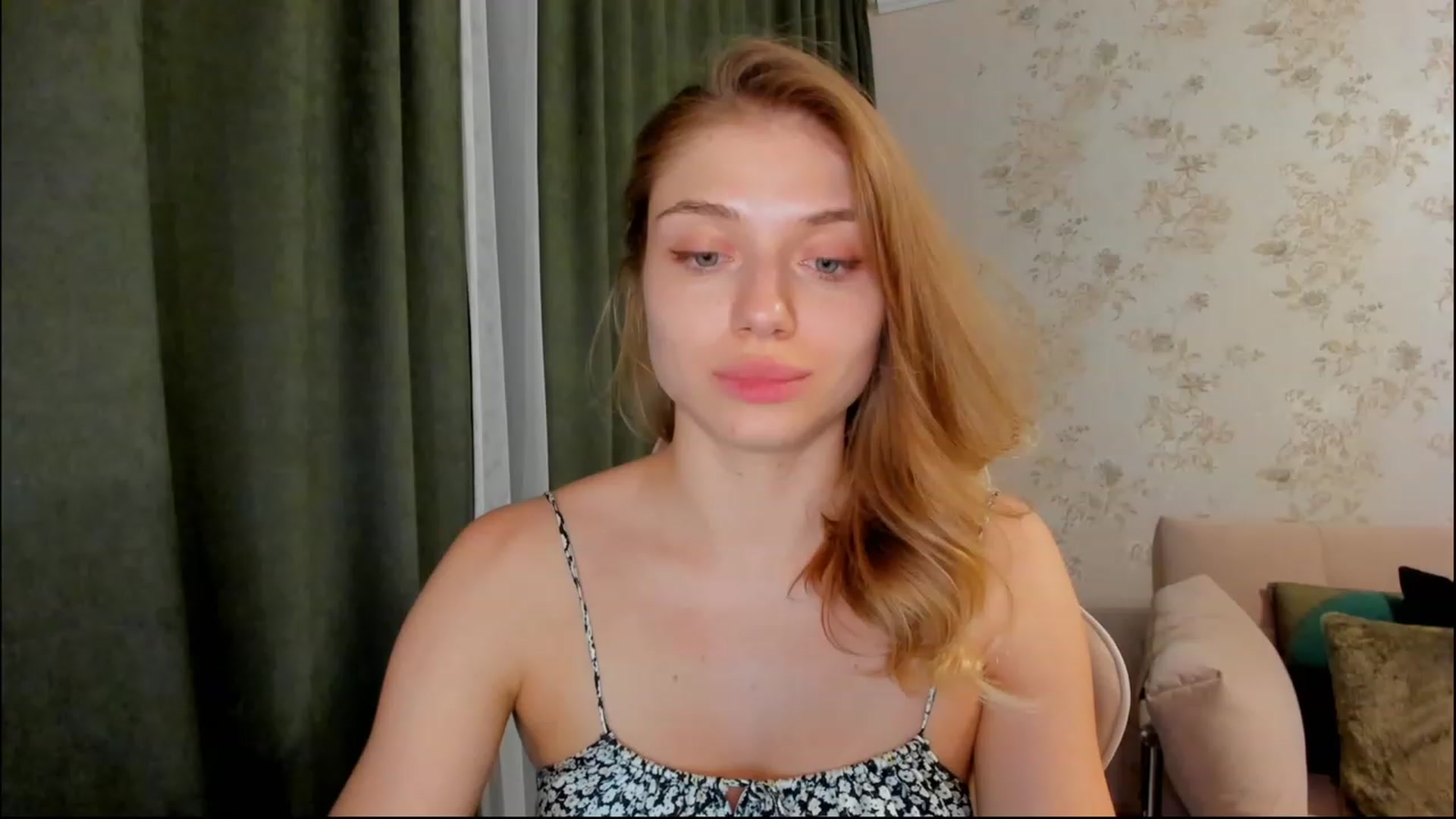 Gallery image thumbnail from Make_my_Luck's myfreecams stream on, 08/11/2023, 20:45 image 17 of 20