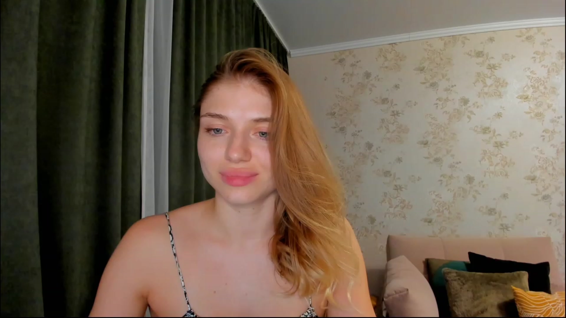 Gallery image thumbnail from Make_my_Luck's myfreecams stream on, 08/11/2023, 20:45 image 5 of 20