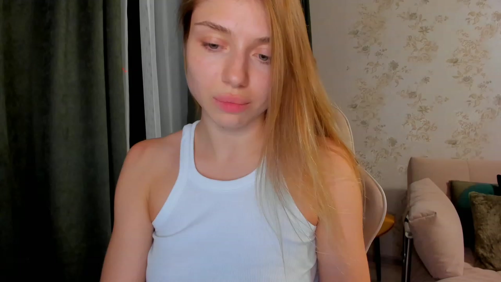 Gallery image thumbnail from Make_my_Luck's myfreecams stream on, 08/12/2023, 20:51 image 9 of 20
