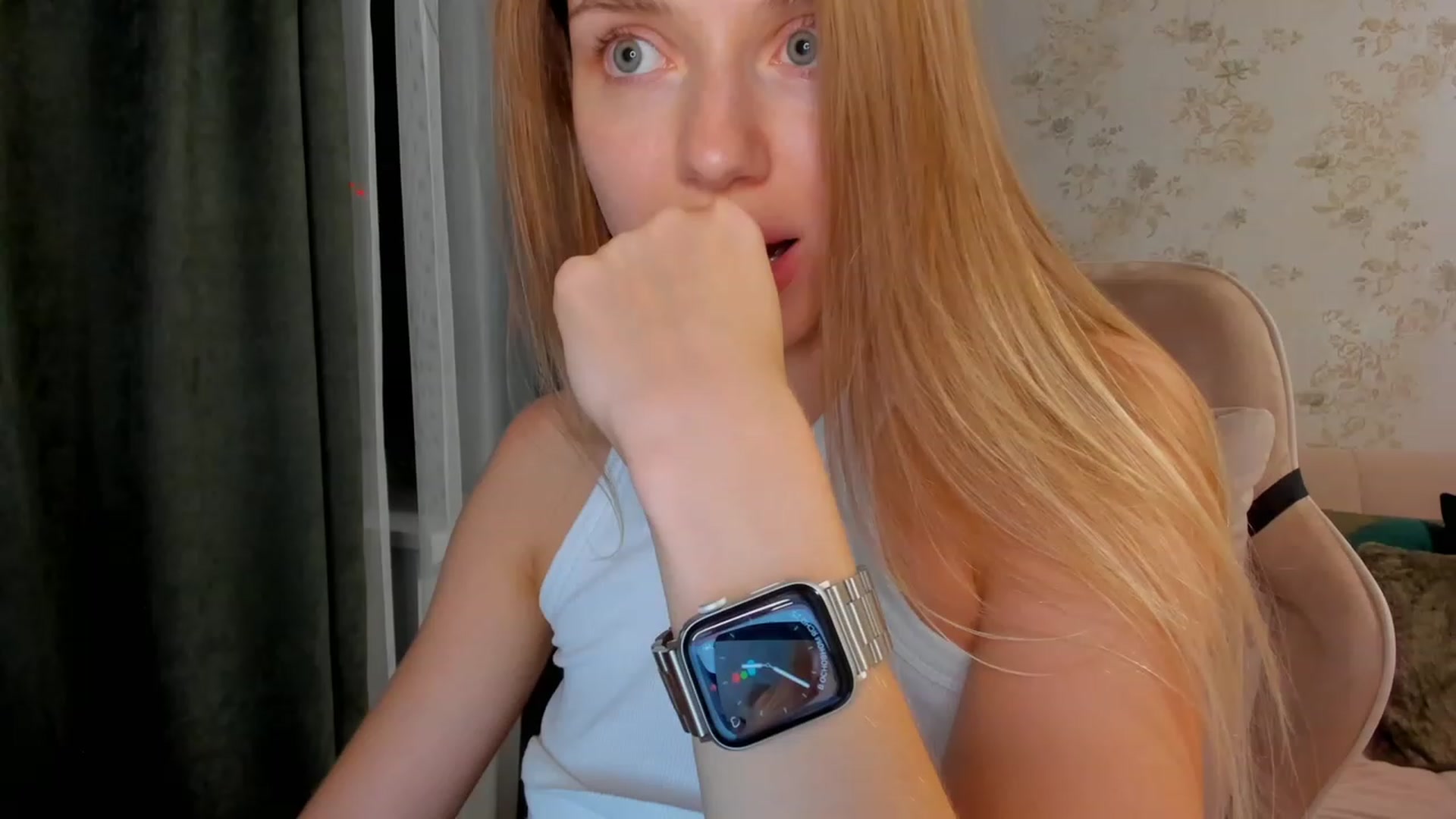 Gallery image thumbnail from Make_my_Luck's myfreecams stream on, 08/12/2023, 20:51 image 17 of 20