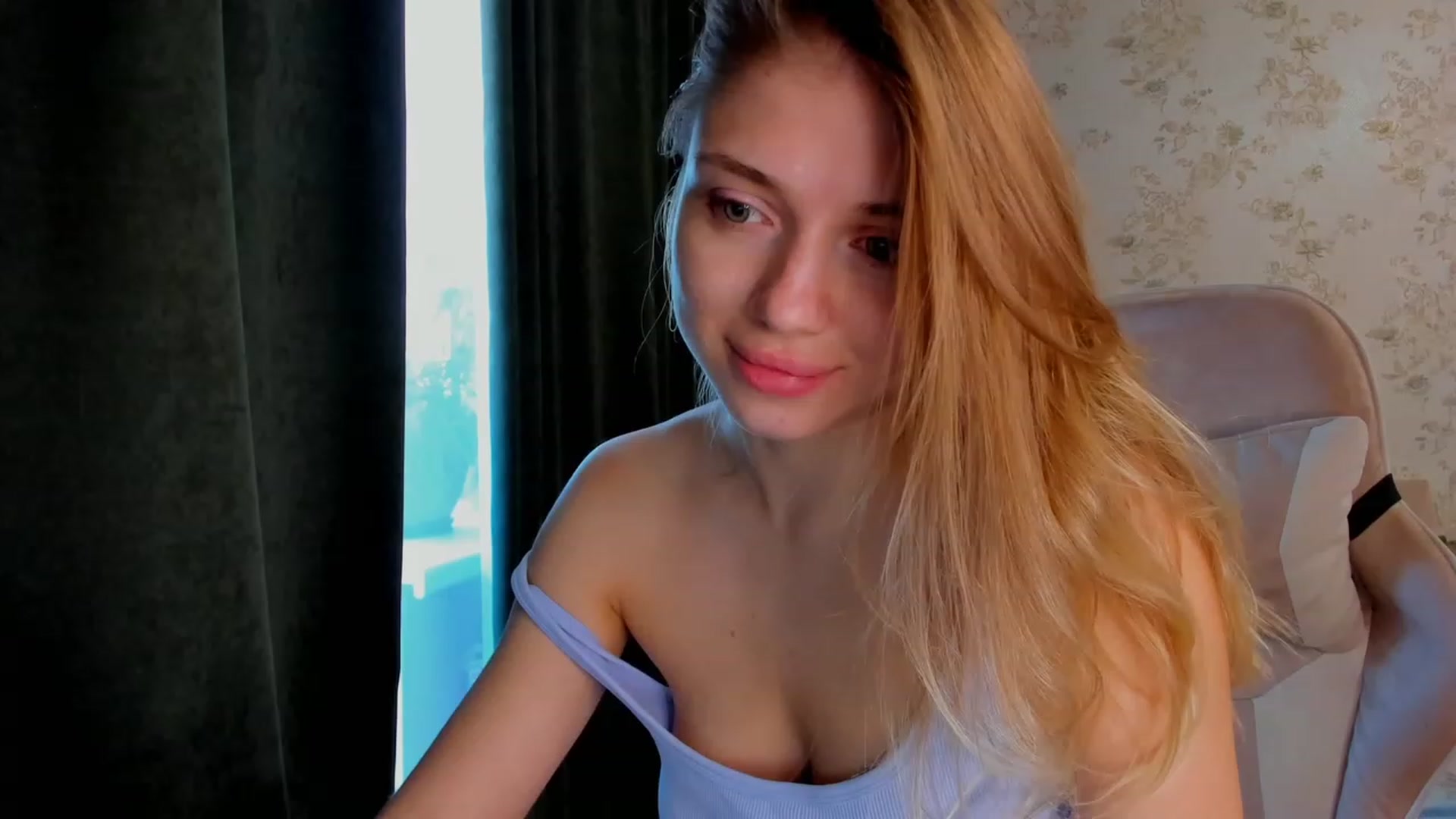Gallery image thumbnail from Make_my_Luck's myfreecams stream on, 09/04/2023, 09:31 image 17 of 20