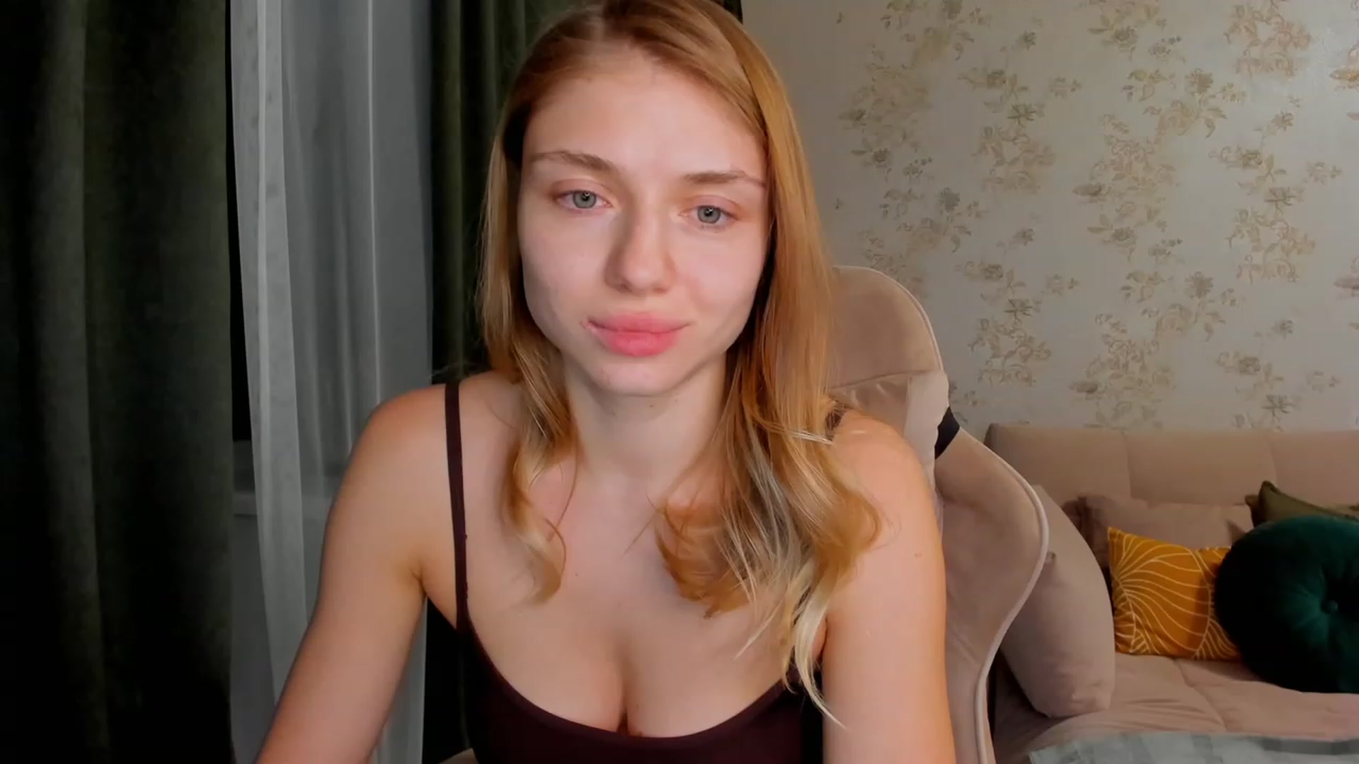 Gallery image thumbnail from Make_my_Luck's myfreecams stream on, 09/07/2023, 21:28 image 1 of 20