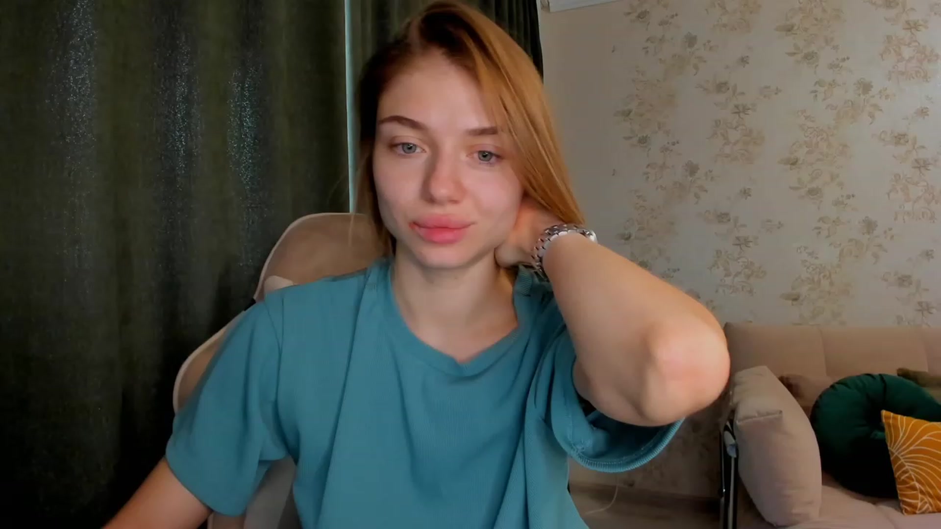 Gallery image thumbnail from Make_my_Luck's myfreecams stream on, 09/11/2023, 07:17 image 11 of 20
