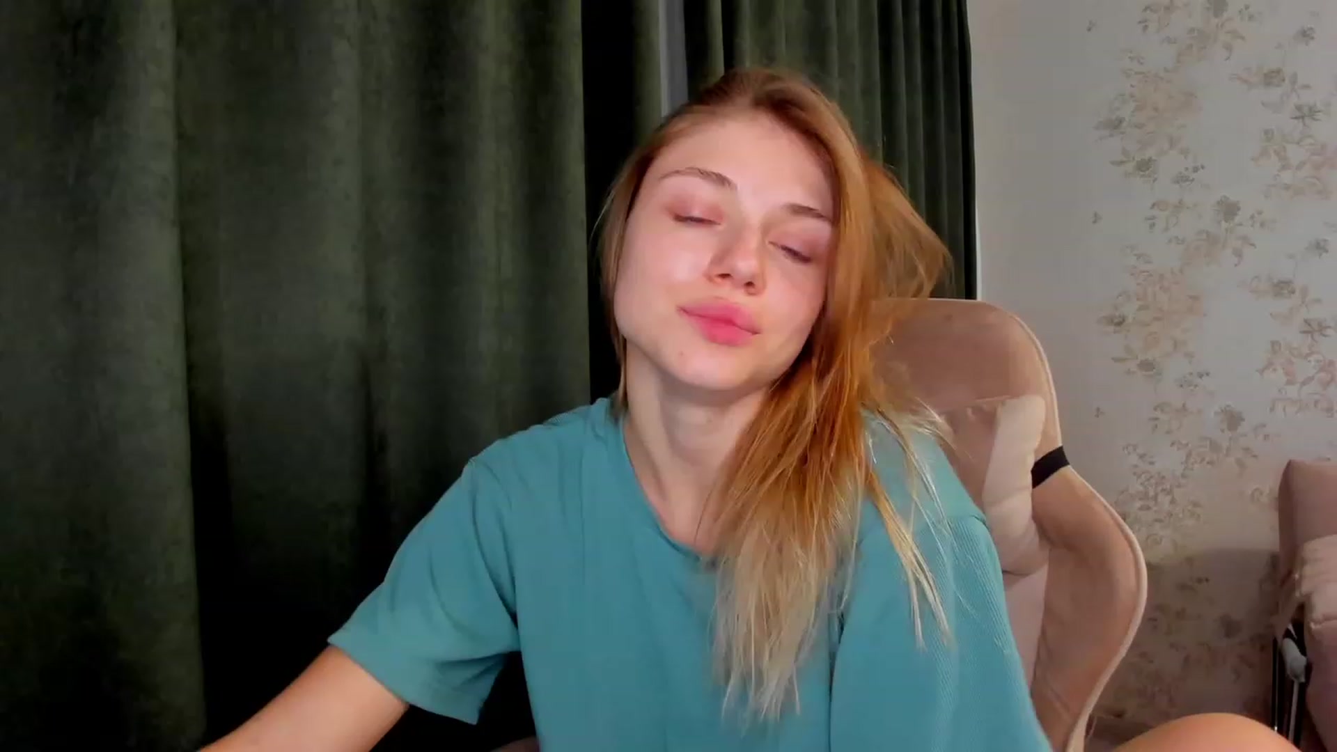 Gallery image thumbnail from Make_my_Luck's myfreecams stream on, 09/11/2023, 22:00 image 8 of 20
