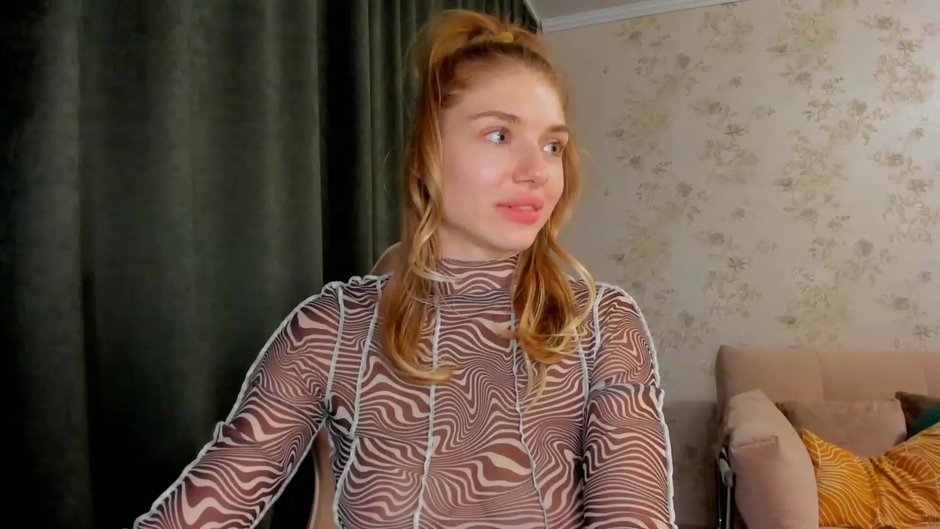 Gallery image thumbnail from Make_my_Luck's myfreecams stream on, 09/14/2023, 22:21 image 12 of 20