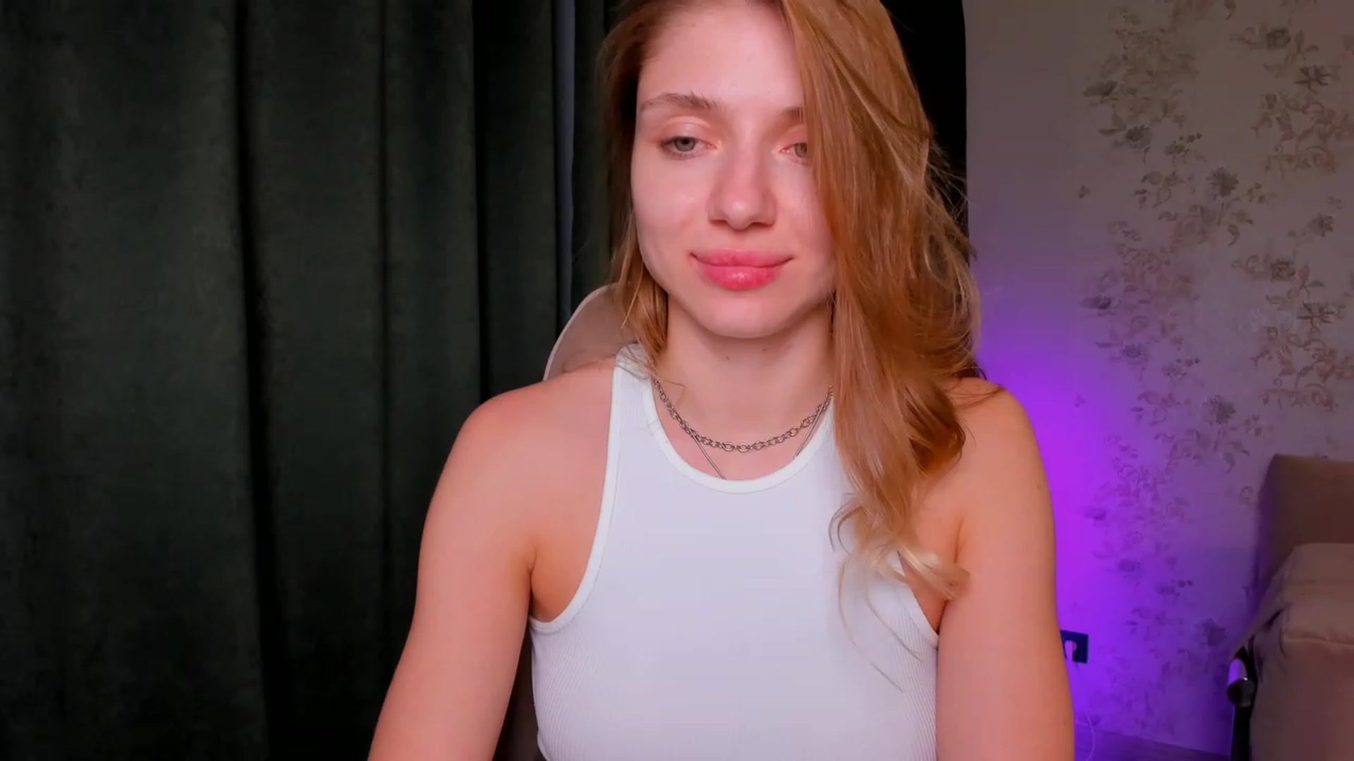 Gallery image thumbnail from Make_my_Luck's myfreecams stream on, 09/29/2023, 21:49 image 20 of 20
