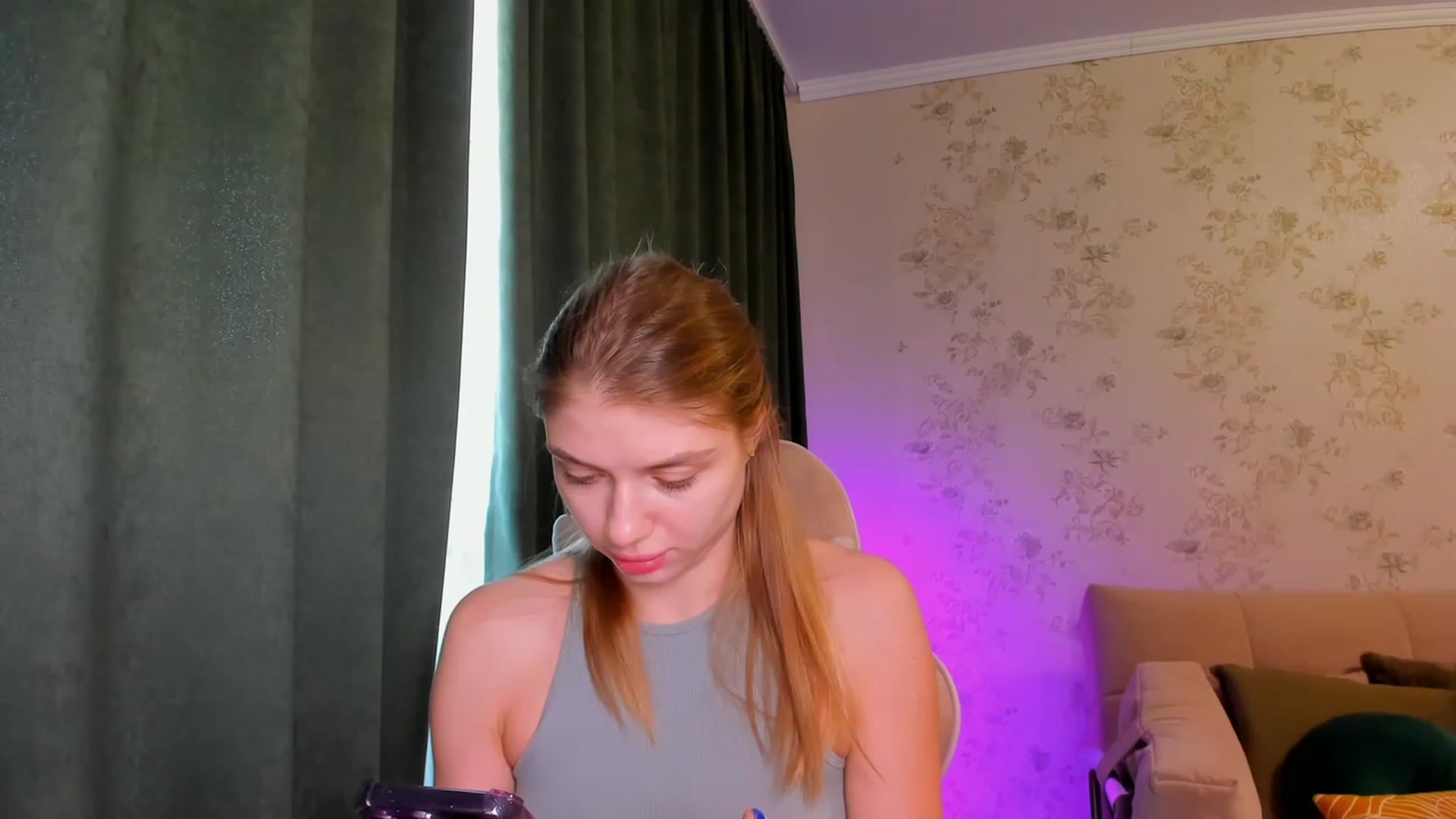 Gallery image thumbnail from Make_my_Luck's myfreecams stream on, 10/11/2023, 07:36 image 17 of 20