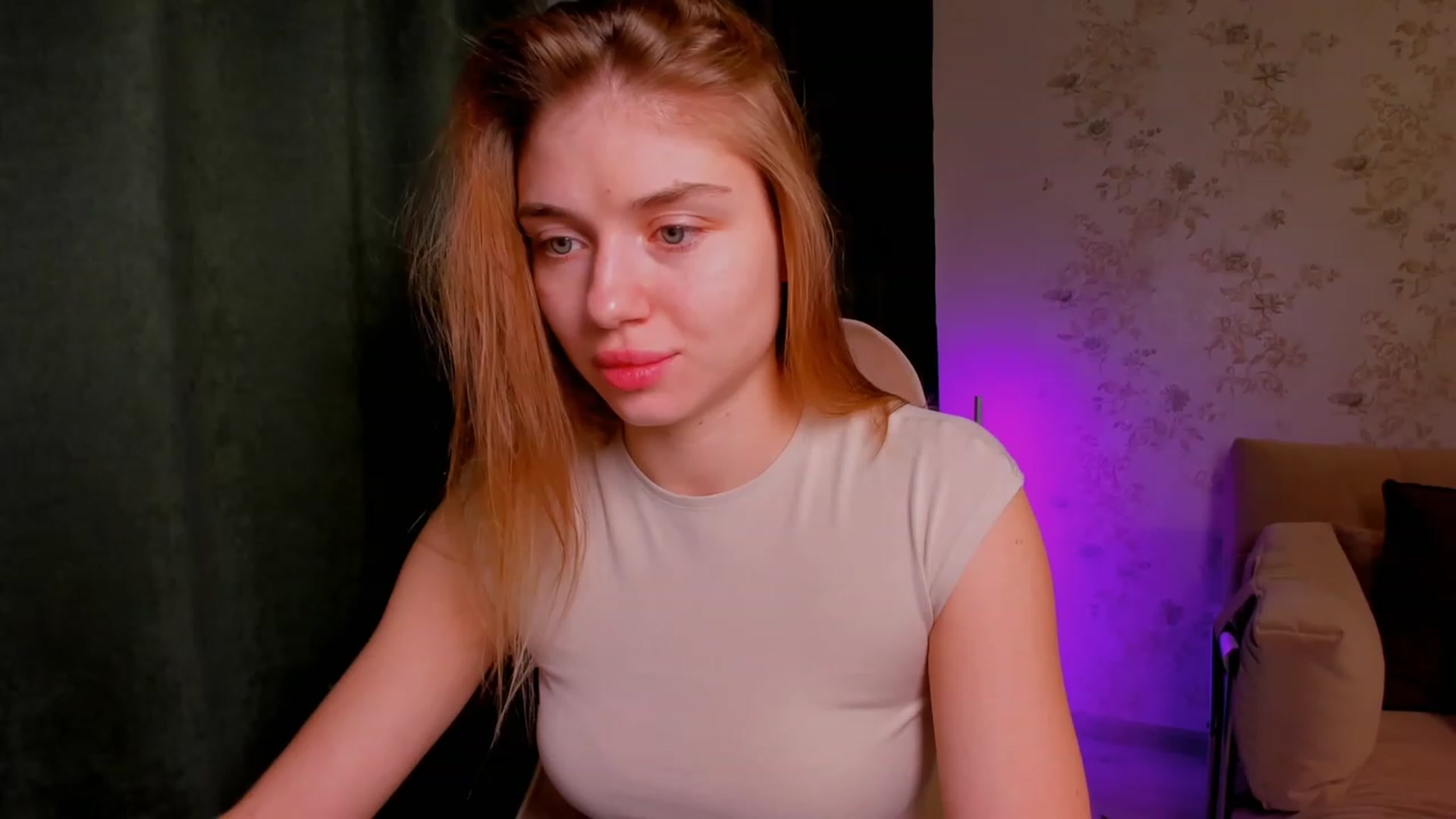 Gallery image thumbnail from Make_my_Luck's myfreecams stream on, 10/24/2023, 19:14 image 3 of 20