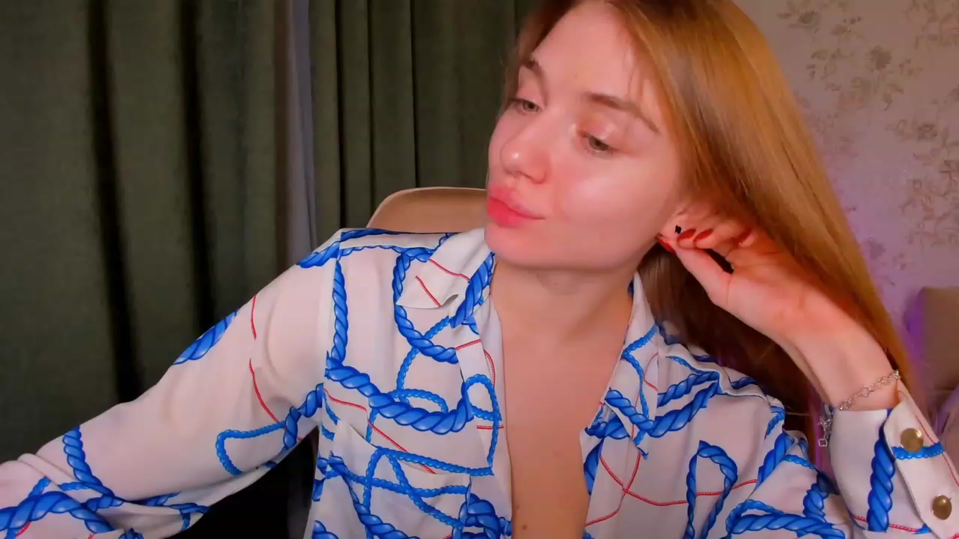 Gallery image thumbnail from Make_my_Luck's myfreecams stream on, 10/25/2023, 20:33 image 11 of 20
