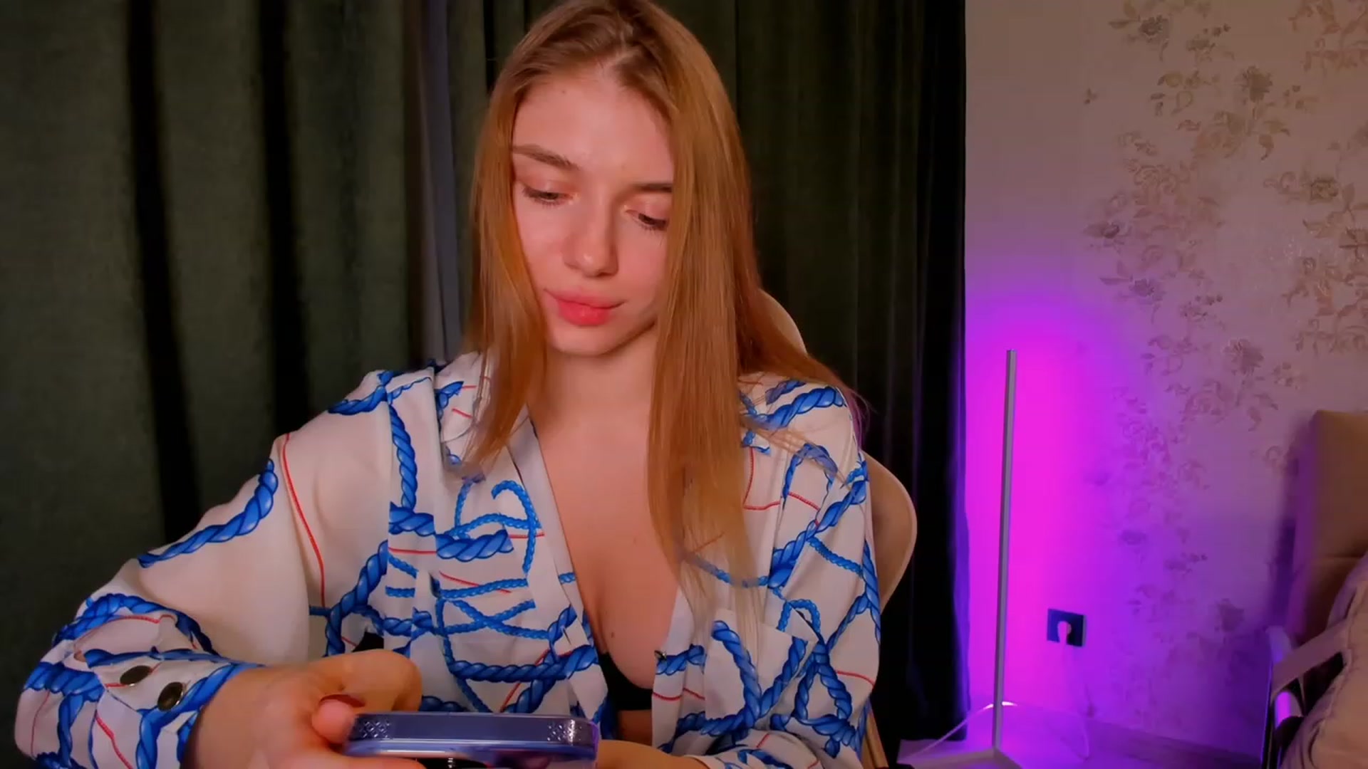 Gallery image thumbnail from Make_my_Luck's myfreecams stream on, 10/25/2023, 20:33 image 13 of 20