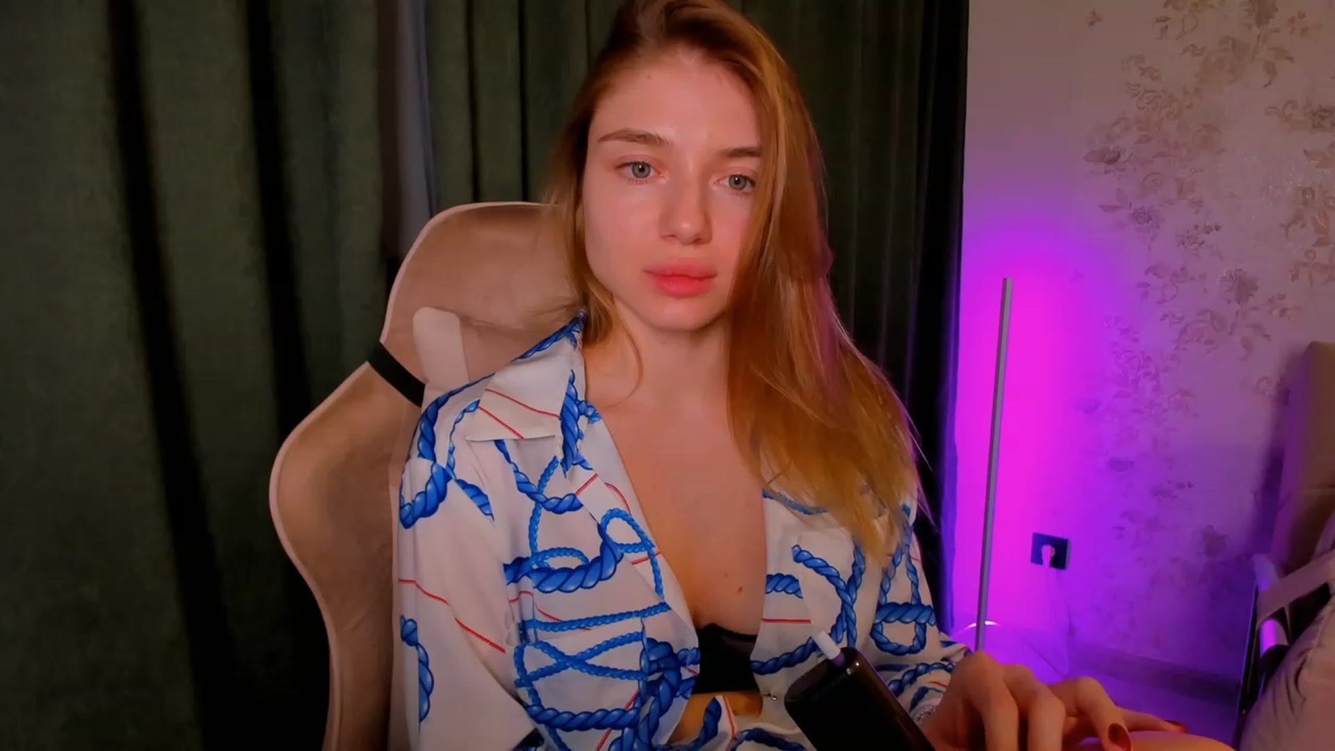 Gallery image thumbnail from Make_my_Luck's myfreecams stream on, 10/25/2023, 20:33 image 3 of 20