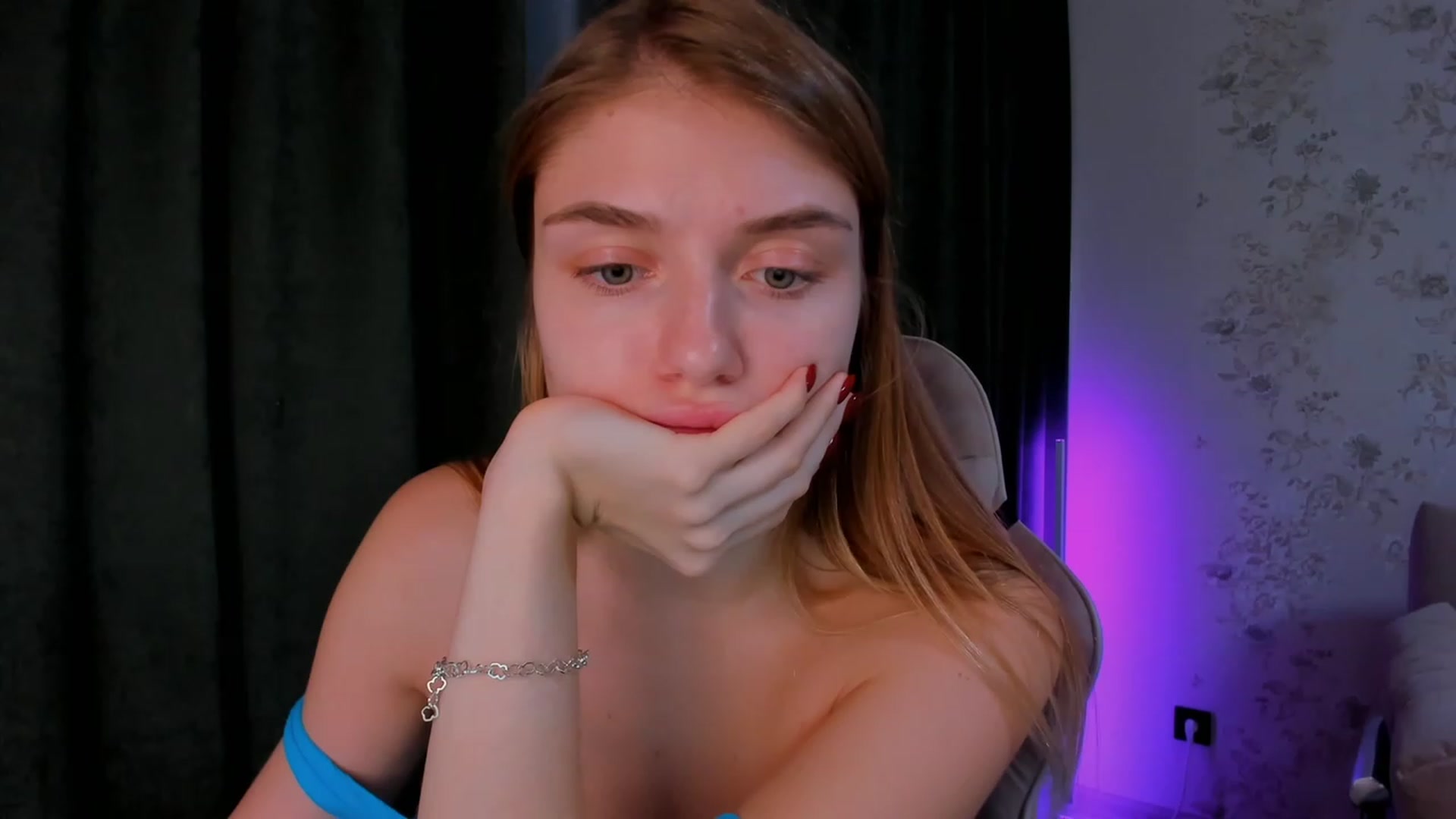 Gallery image thumbnail from Make_my_Luck's myfreecams stream on, 11/09/2023, 21:47 image 13 of 20