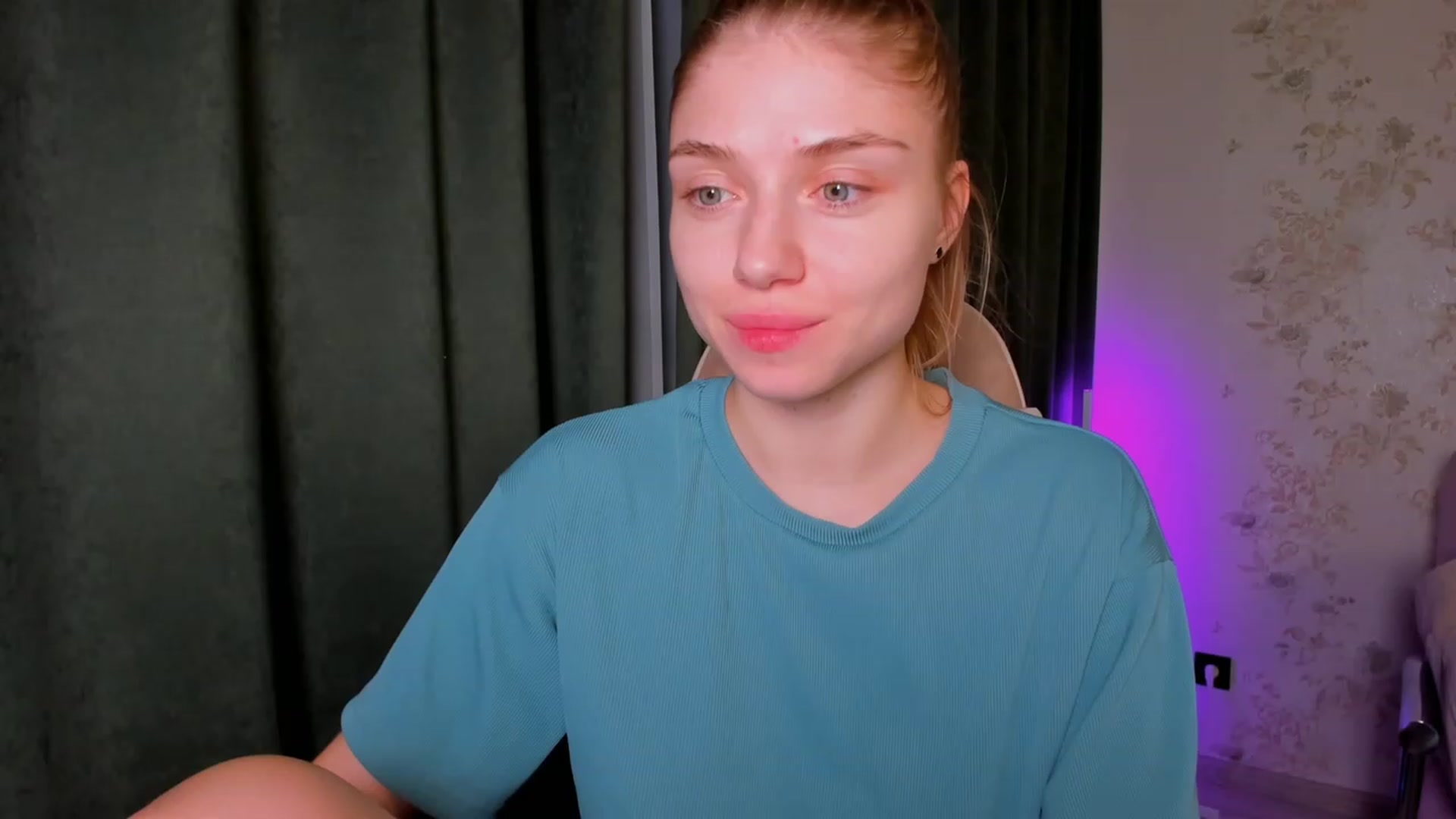 Gallery image thumbnail from Make_my_Luck's myfreecams stream on, 11/10/2023, 17:47 image 12 of 20