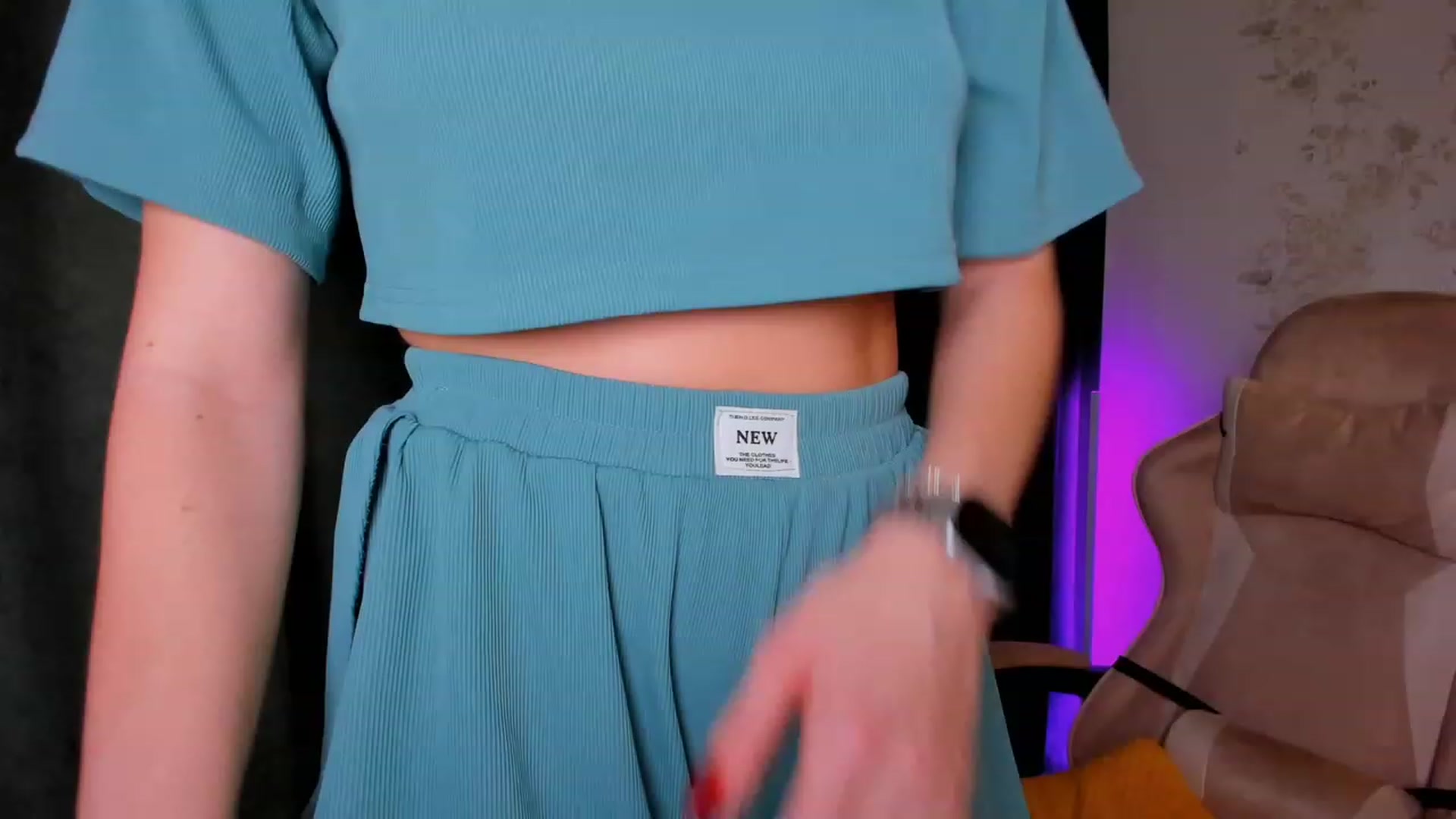 Gallery image thumbnail from Make_my_Luck's myfreecams stream on, 11/10/2023, 17:47 image 4 of 20