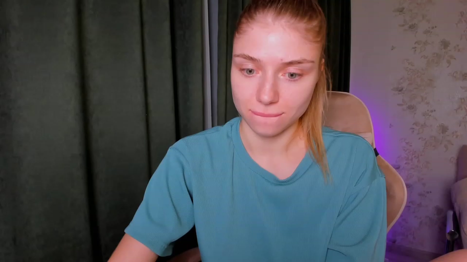 Gallery image thumbnail from Make_my_Luck's myfreecams stream on, 11/10/2023, 17:47 image 18 of 20