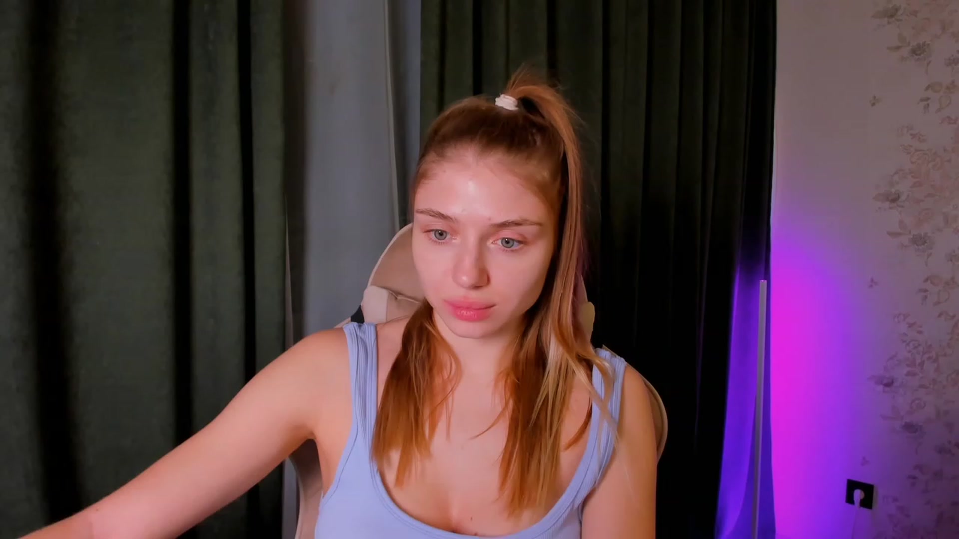 Gallery image thumbnail from Make_my_Luck's myfreecams stream on, 11/10/2023, 19:44 image 1 of 20