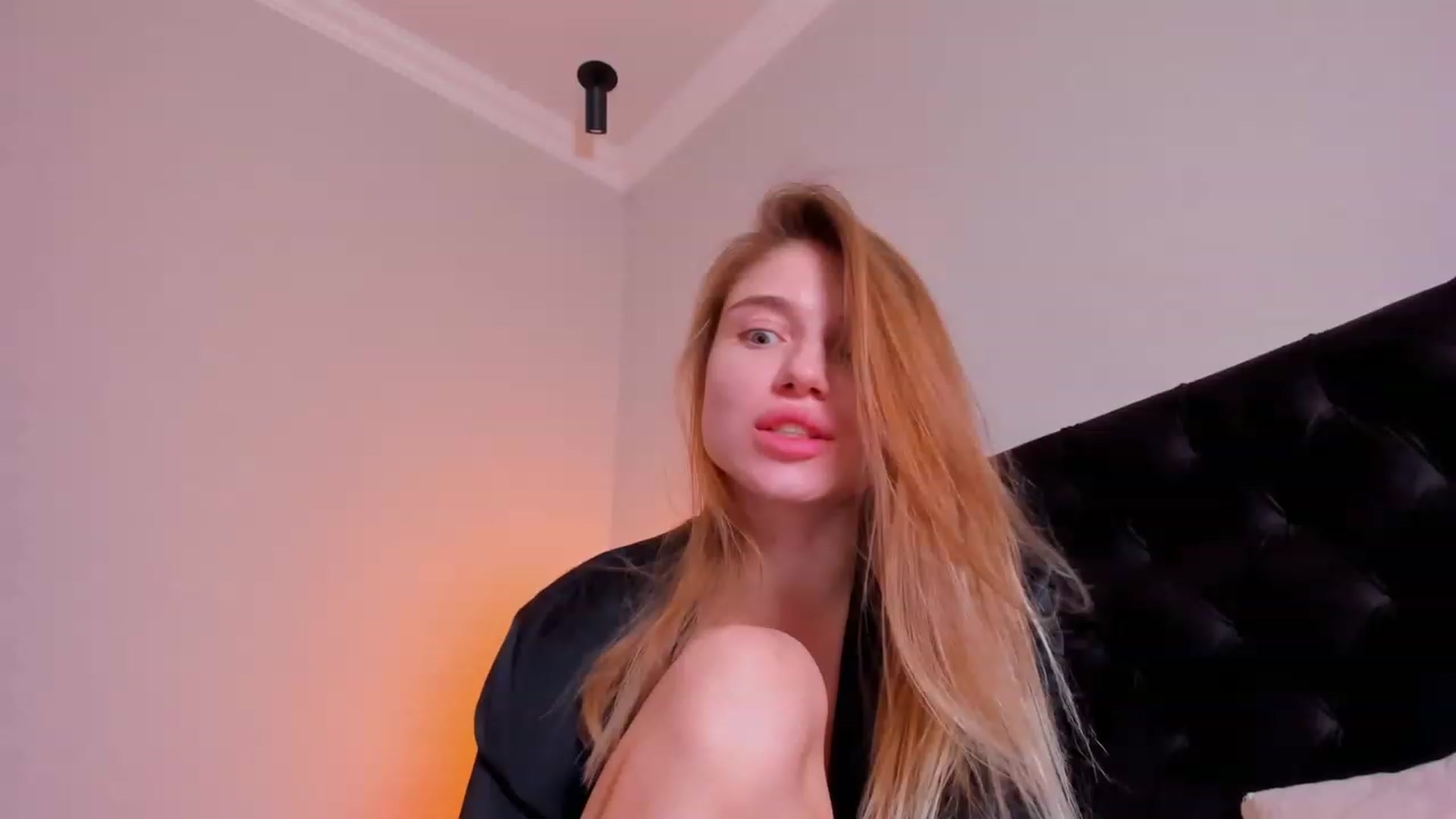Gallery image thumbnail from Make_my_Luck's myfreecams stream on, 11/12/2023, 21:10 image 5 of 20