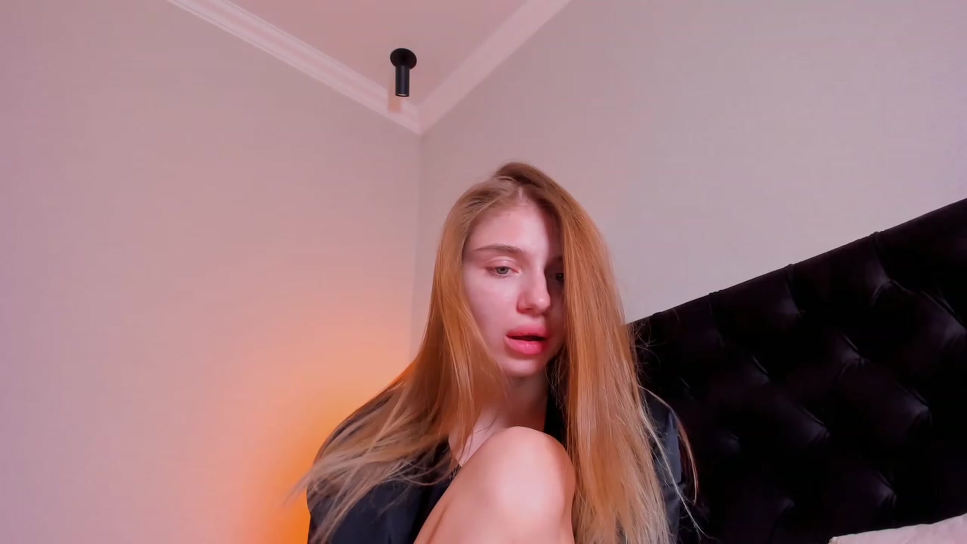 Gallery image thumbnail from Make_my_Luck's myfreecams stream on, 11/12/2023, 21:10 image 4 of 20