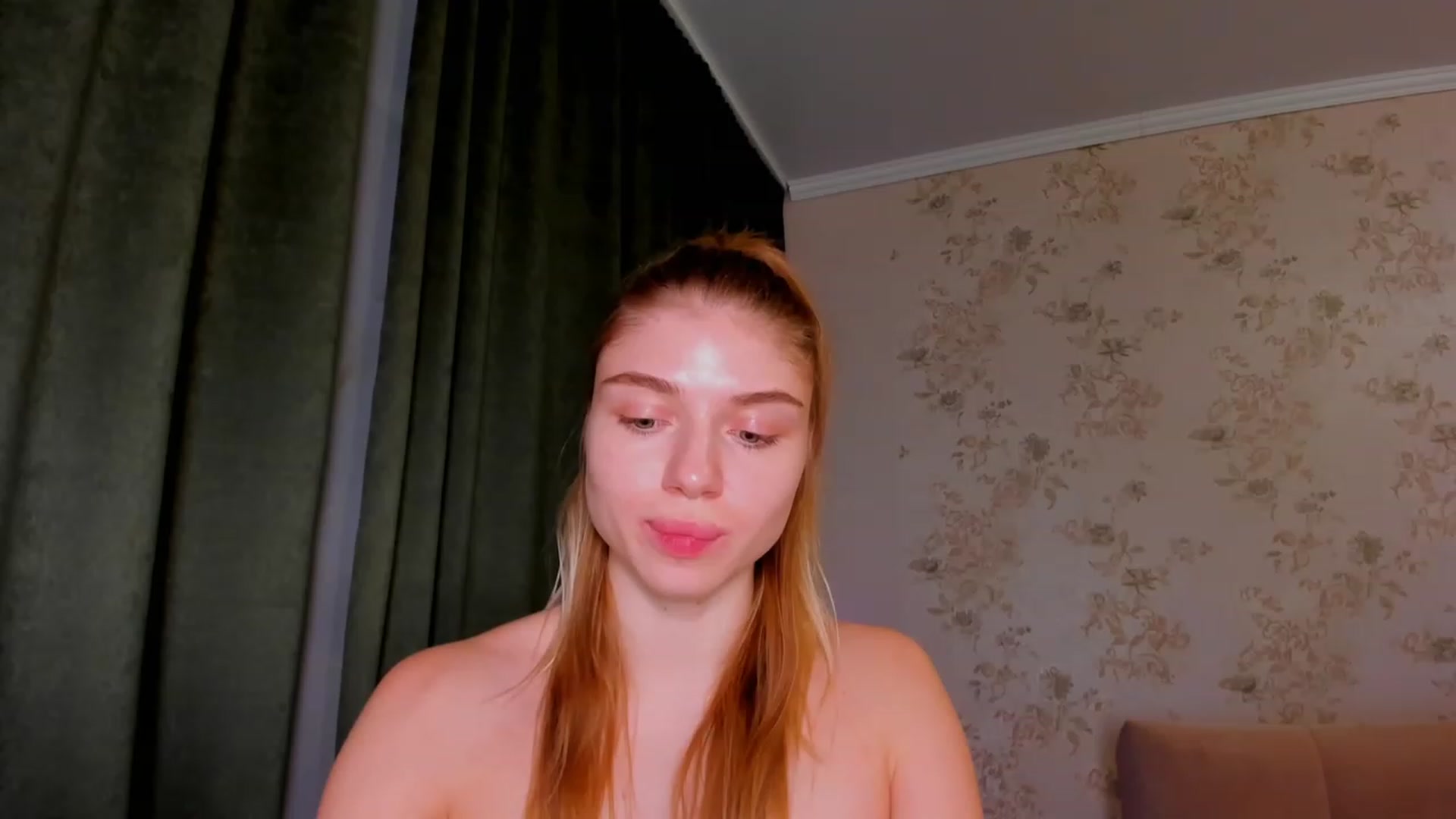 Gallery image thumbnail from Make_my_Luck's myfreecams stream on, 11/19/2023, 20:43 image 12 of 20