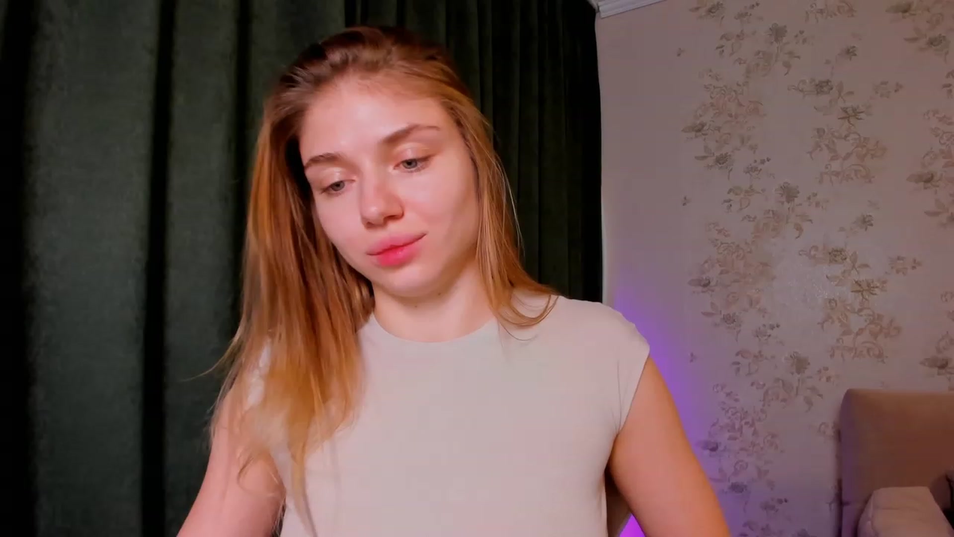 Gallery image thumbnail from Make_my_Luck's myfreecams stream on, 12/06/2023, 19:57 image 5 of 20
