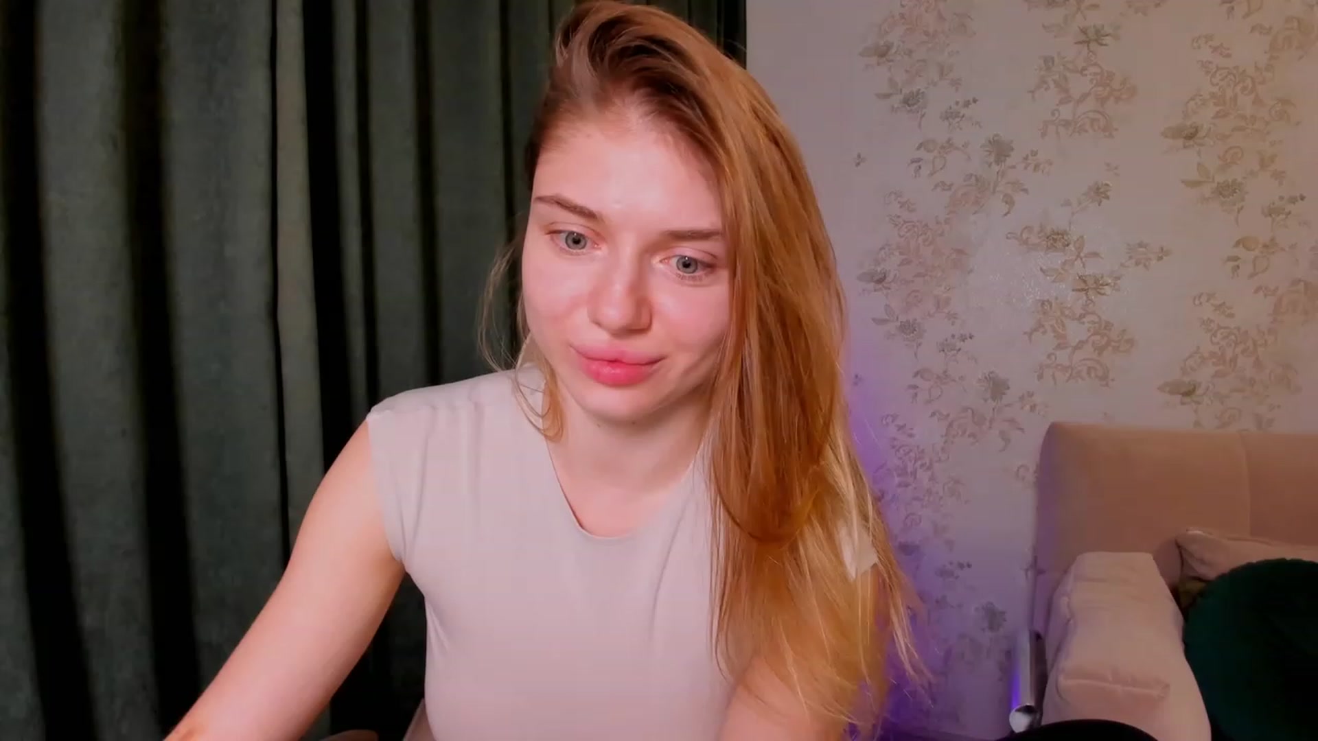 Gallery image thumbnail from Make_my_Luck's myfreecams stream on, 12/06/2023, 20:30 image 2 of 20