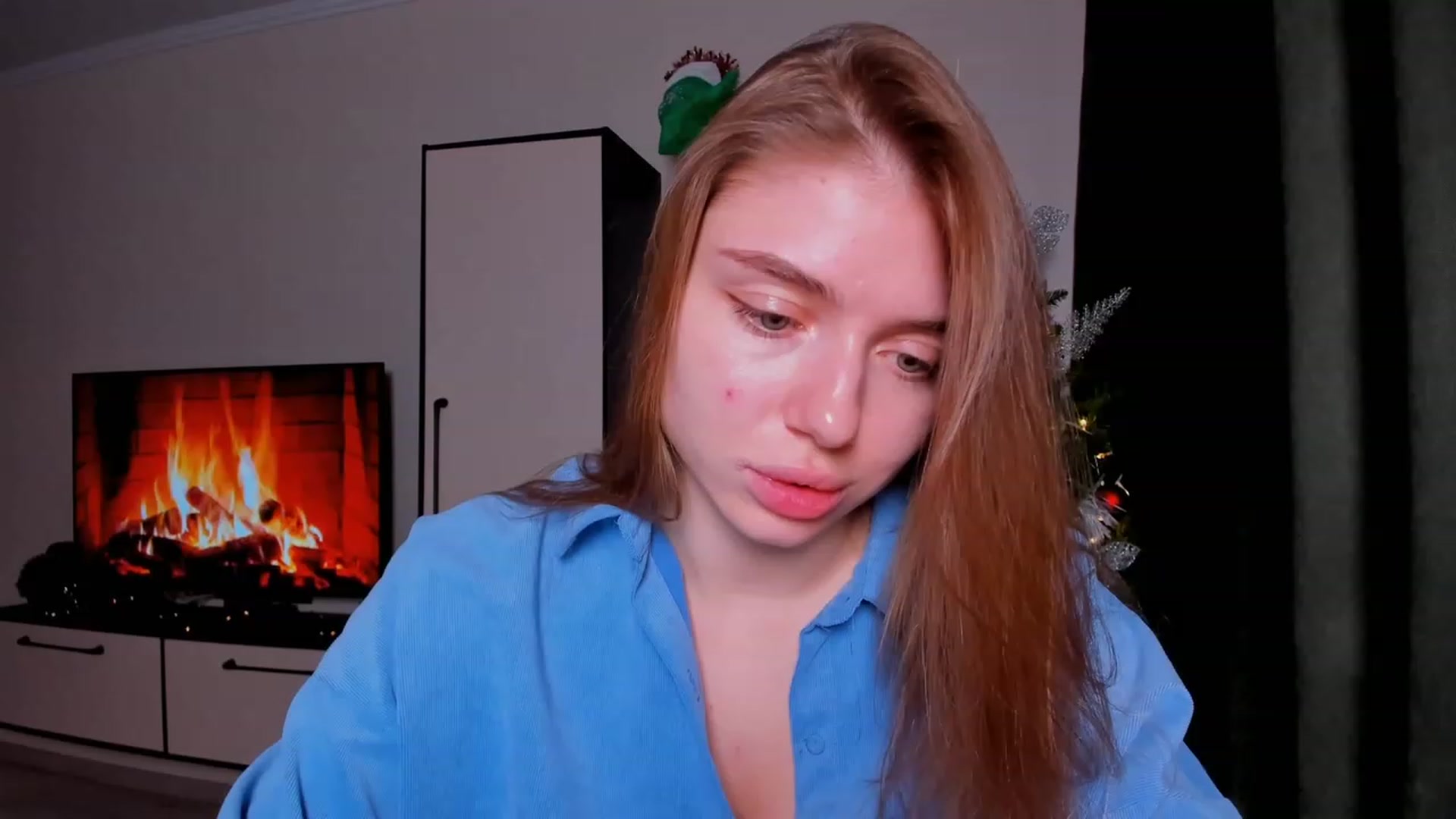 Gallery image thumbnail from Make_my_Luck's myfreecams stream on, 12/10/2023, 21:21 image 1 of 20