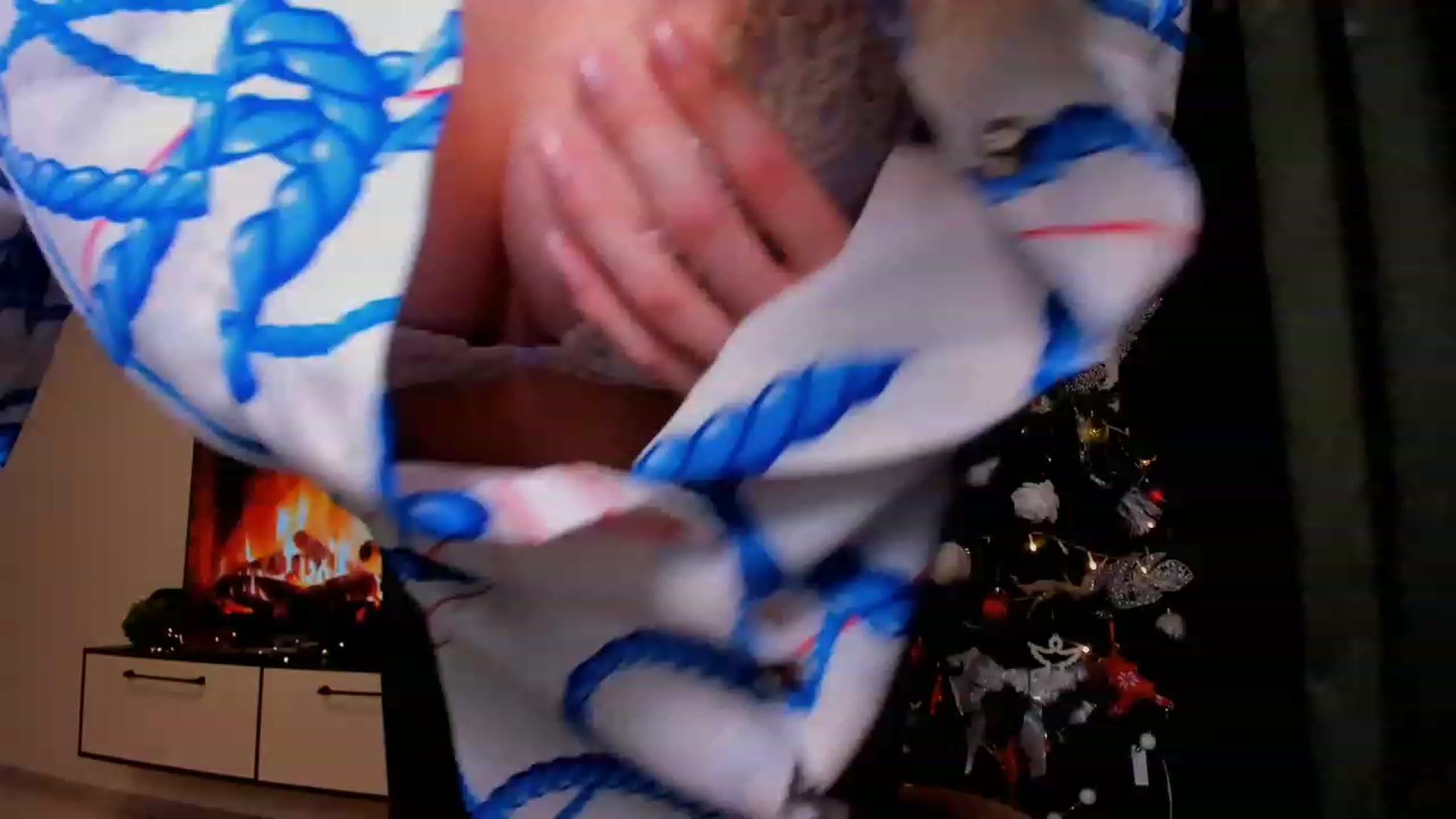 Gallery image thumbnail from Make_my_Luck's myfreecams stream on, 12/11/2023, 19:37 image 1 of 20
