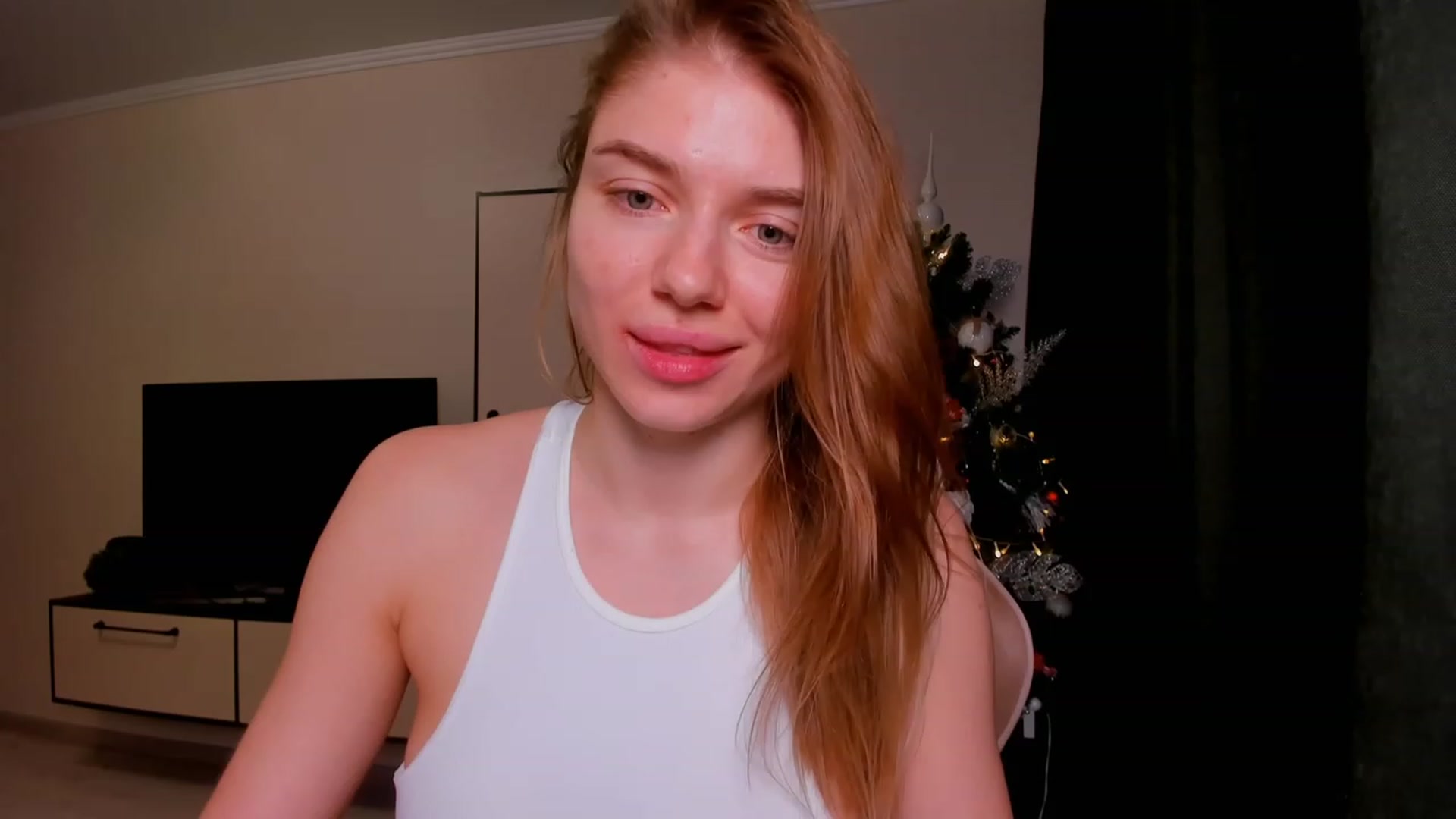 Gallery image thumbnail from Make_my_Luck's myfreecams stream on, 12/12/2023, 21:49 image 8 of 20