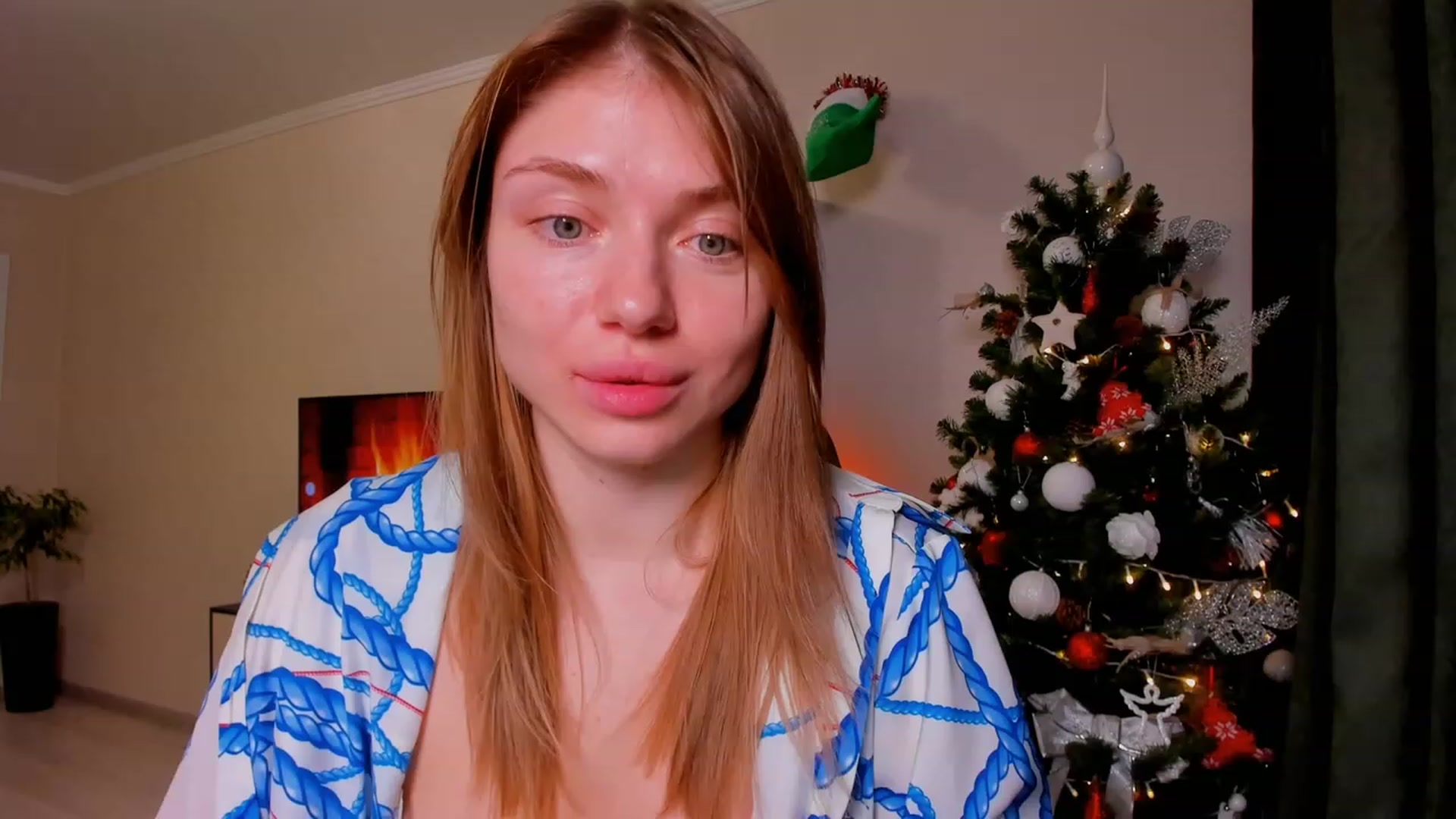 Gallery image thumbnail from Make_my_Luck's myfreecams stream on, 12/14/2023, 20:54 image 5 of 20