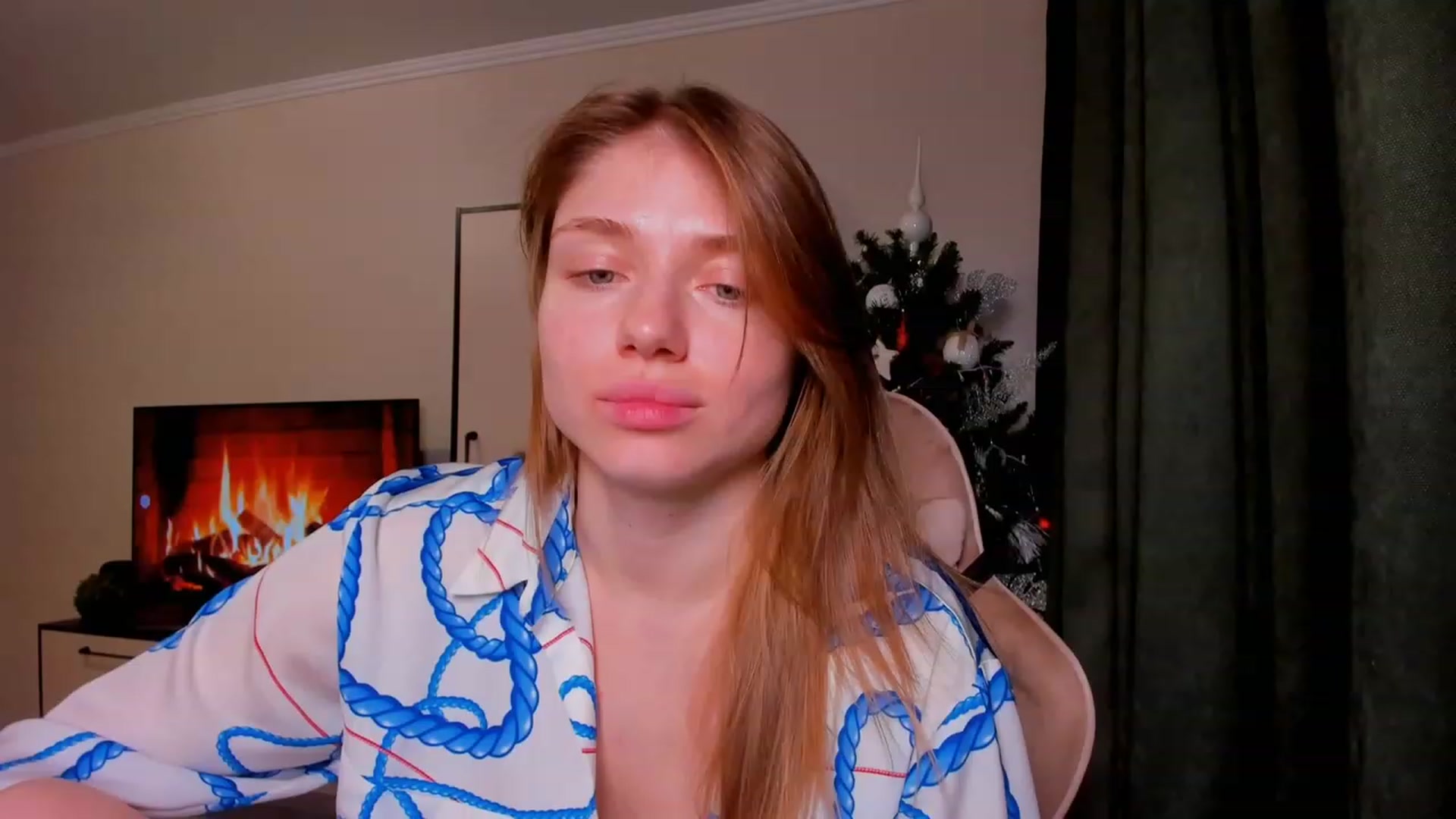 Gallery image thumbnail from Make_my_Luck's myfreecams stream on, 12/14/2023, 21:47 image 17 of 20