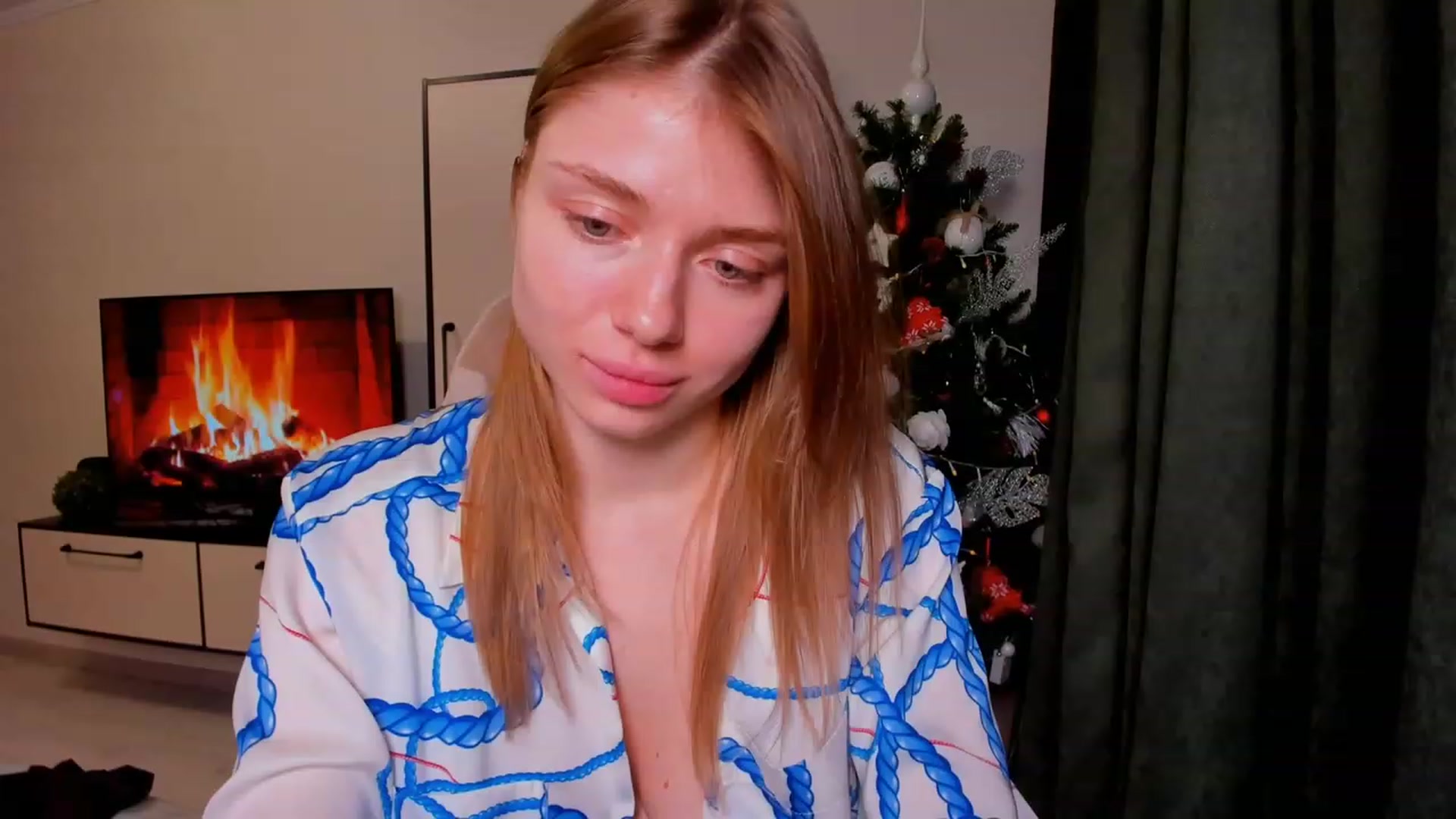 Gallery image thumbnail from Make_my_Luck's myfreecams stream on, 12/14/2023, 21:47 image 12 of 20