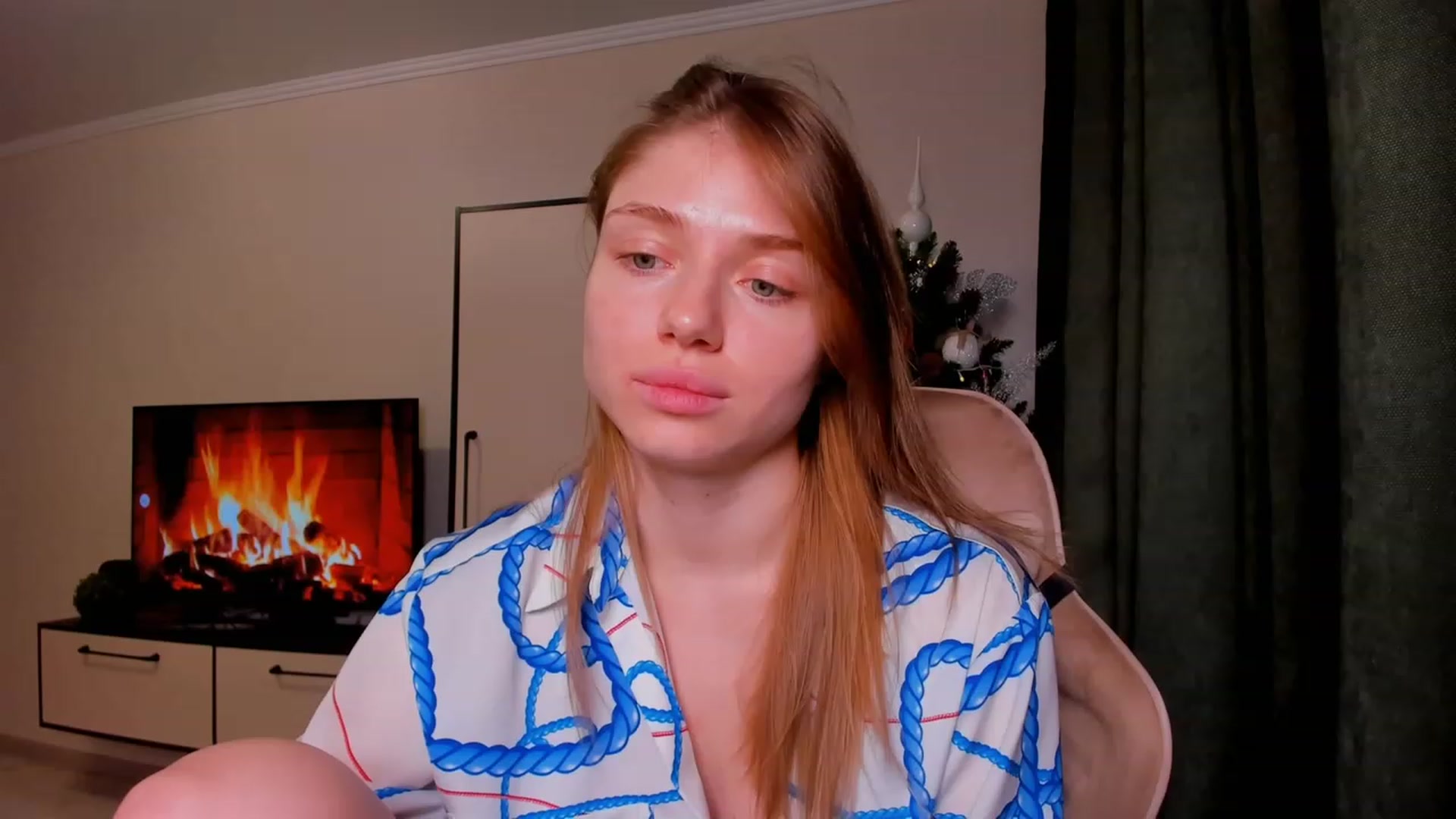 Gallery image thumbnail from Make_my_Luck's myfreecams stream on, 12/14/2023, 21:47 image 19 of 20